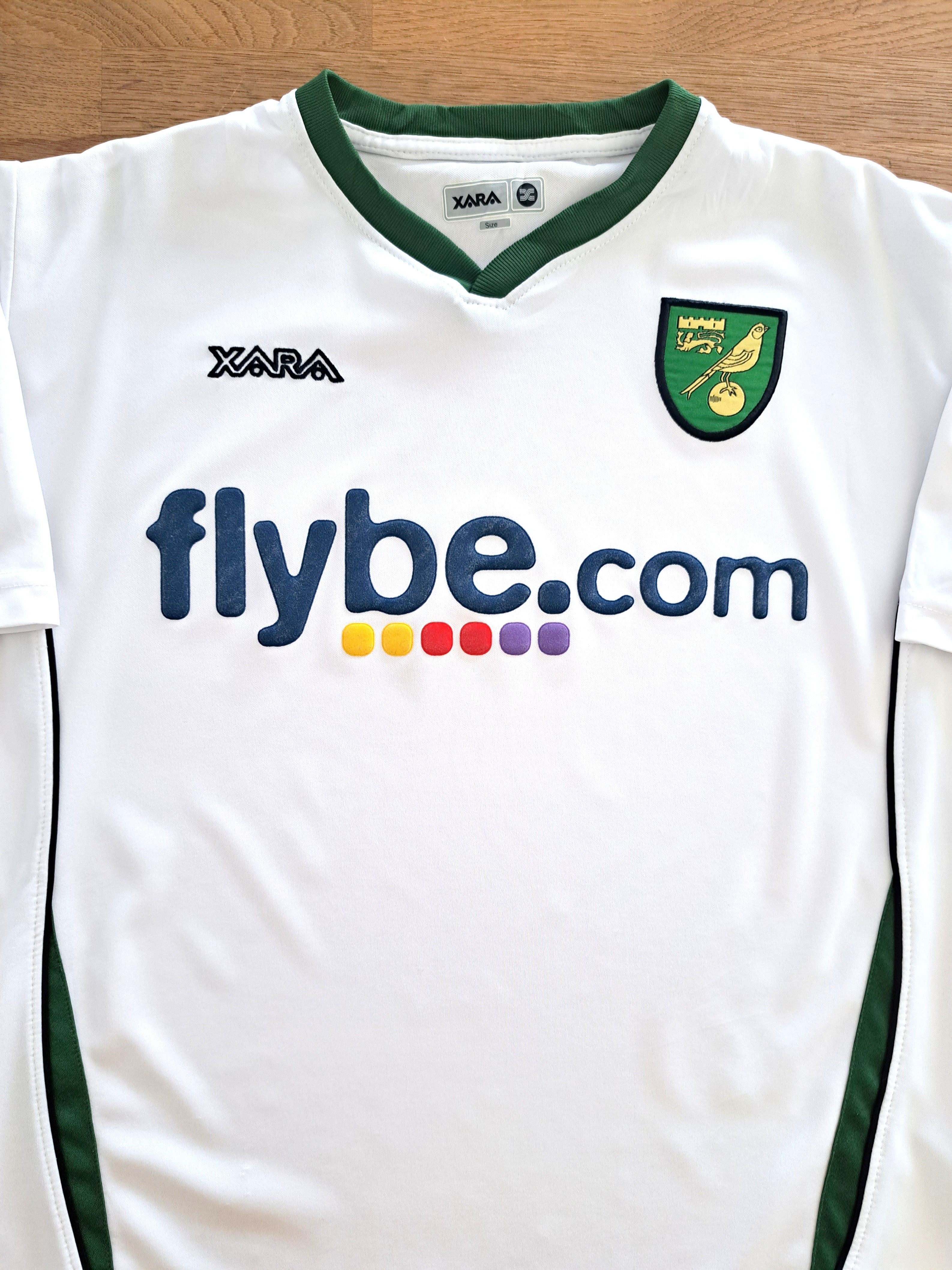 2006/07 Norwich City Away Football Shirt