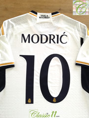2023/24 Real Madrid Home 'World Champions' Authentic Football Shirt Modrić #10