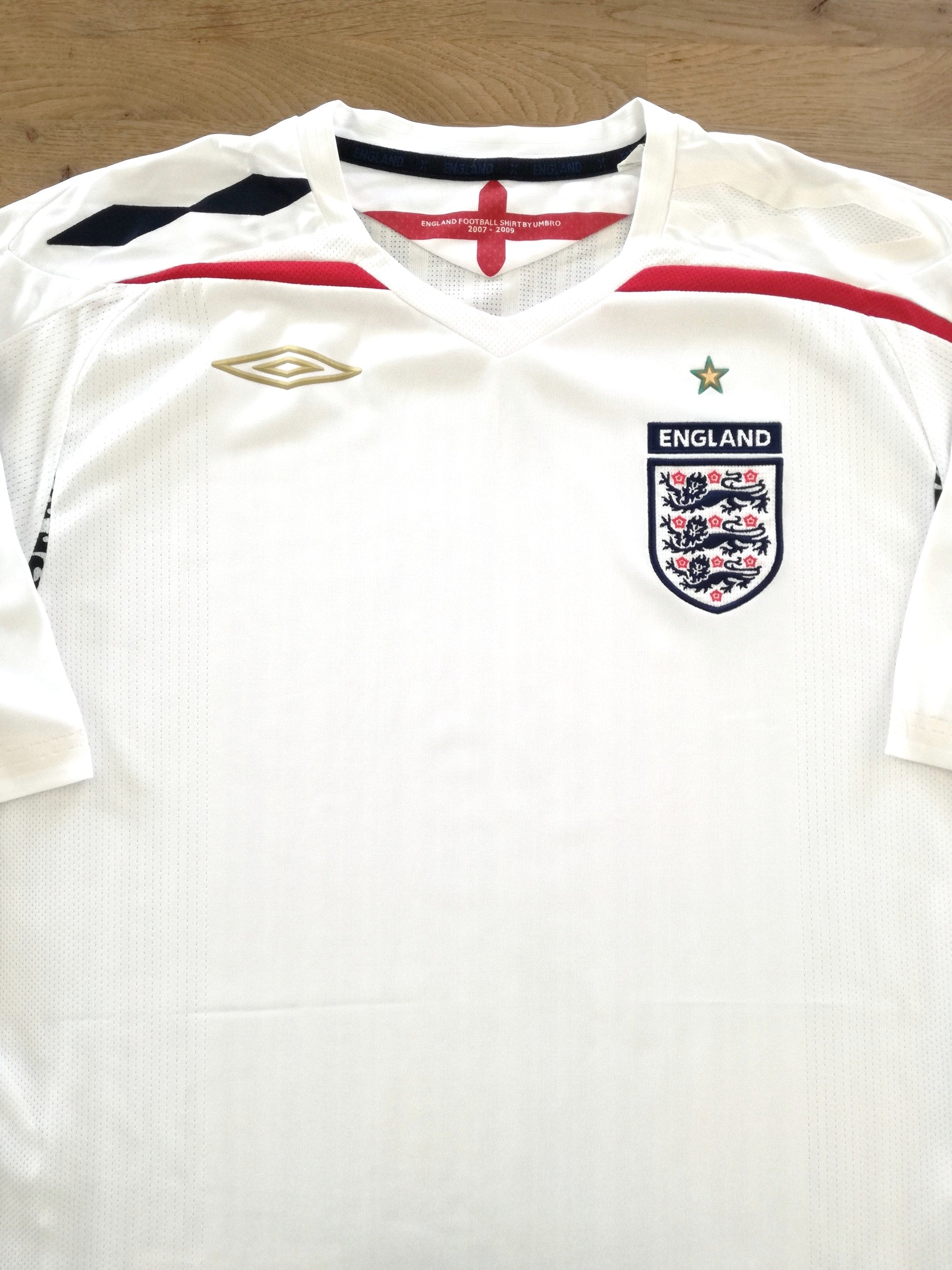 2007/08 England Home Football Shirt