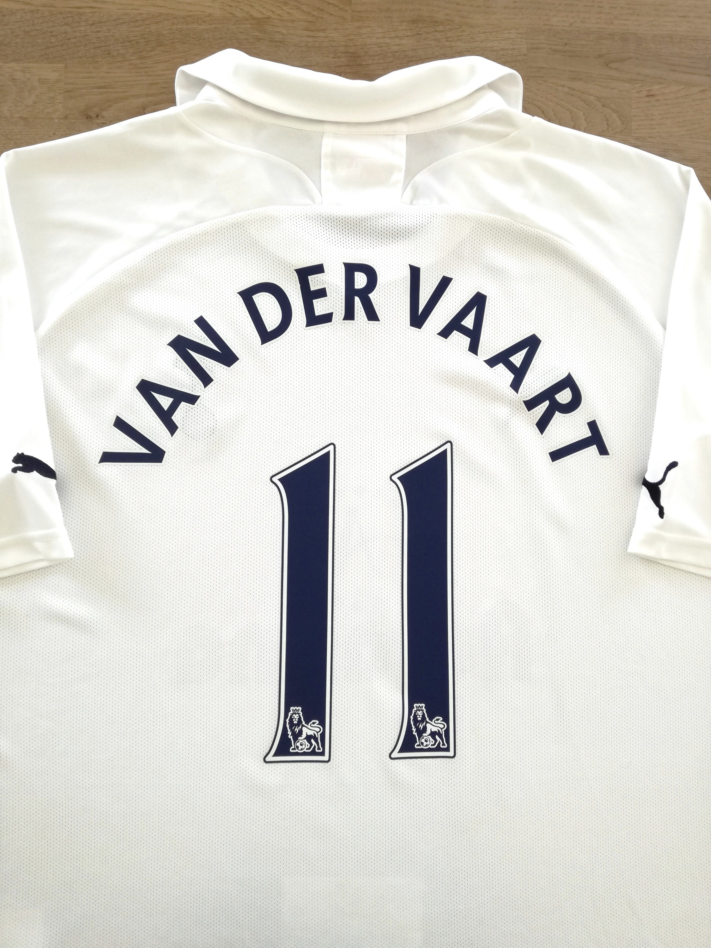 2011/12 Tottenham Home Premier League Football Shirt Van Der Vaart #11