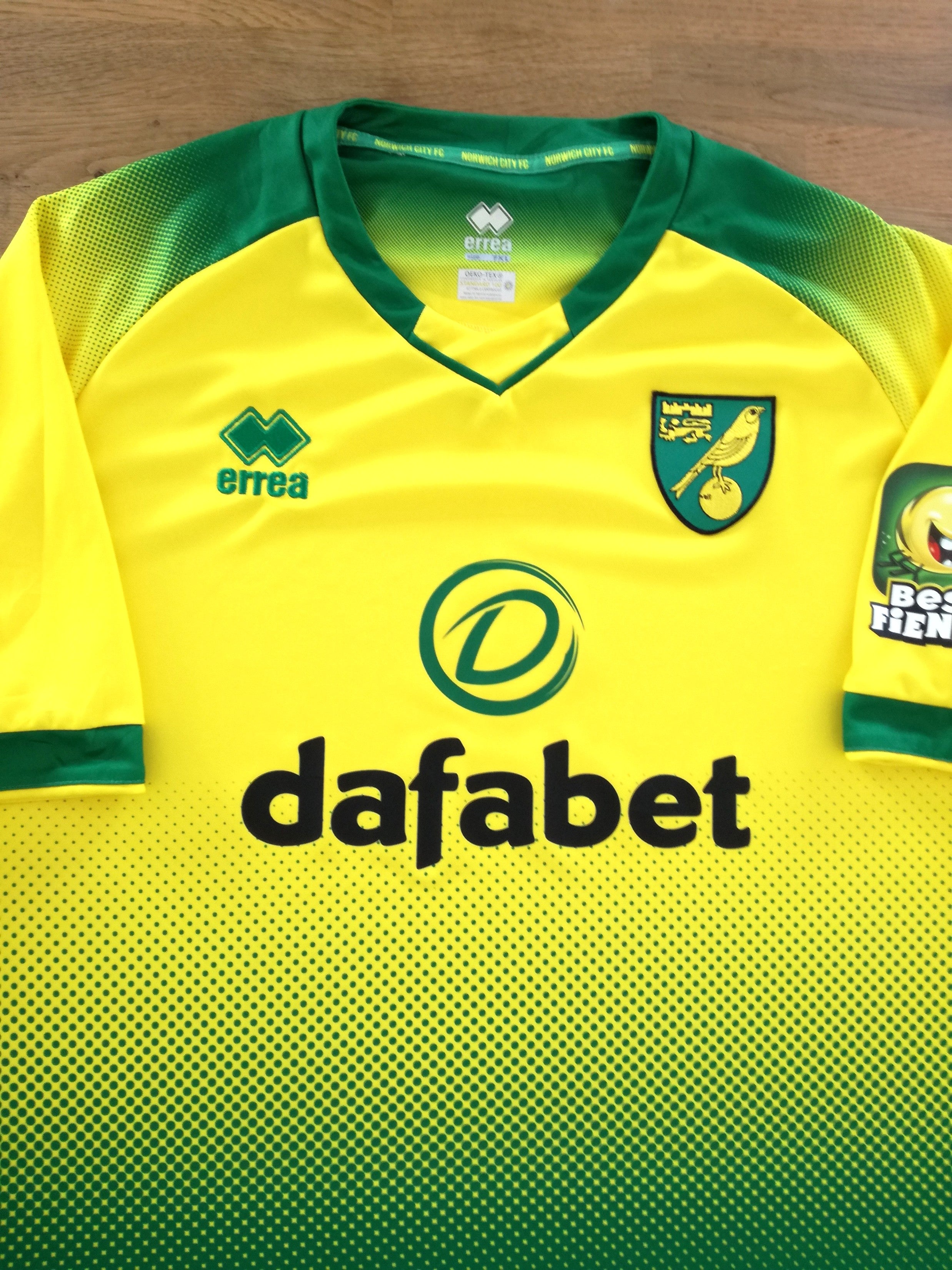 2019/20 Norwich City Home Football Shirt