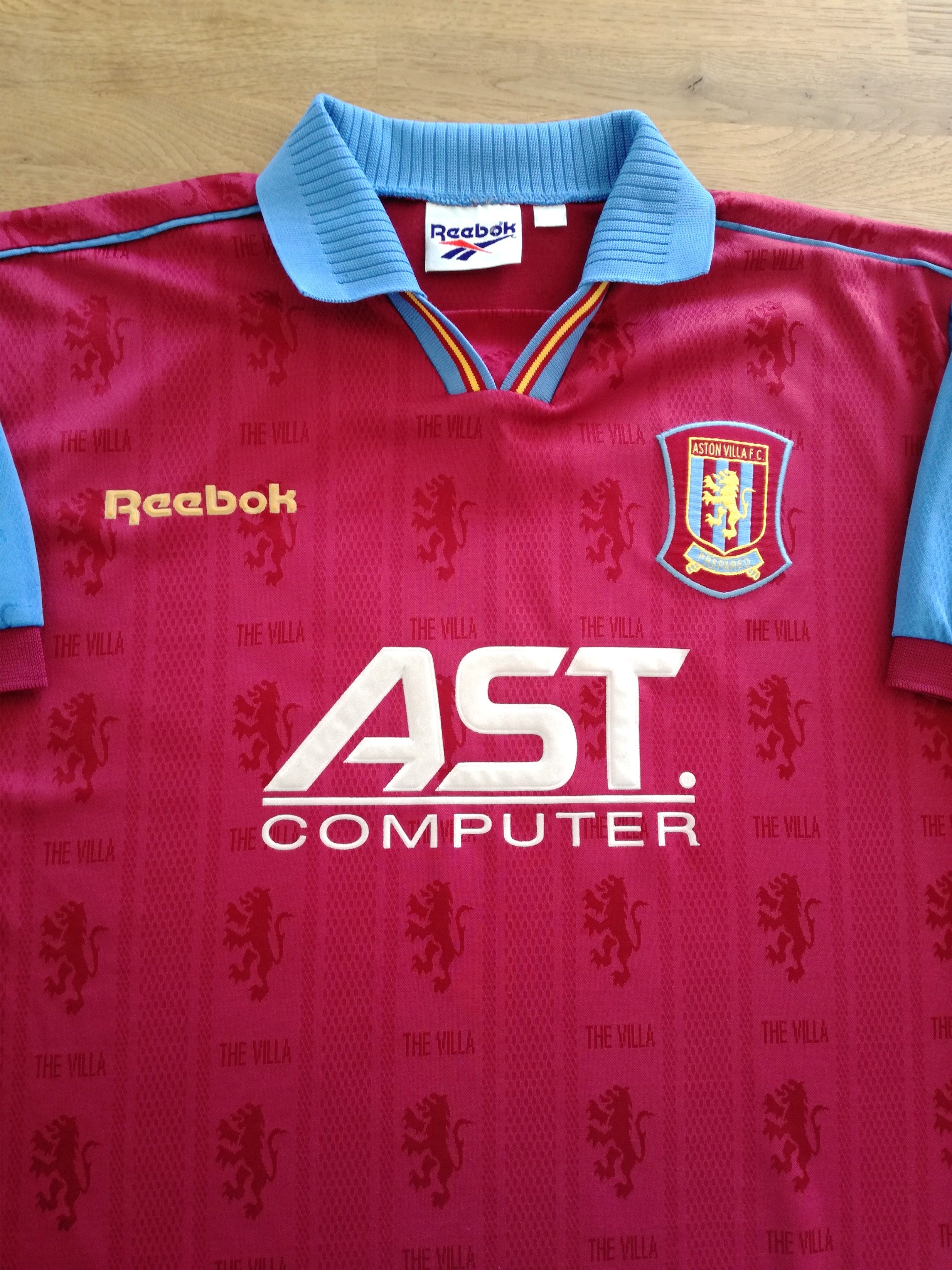 1995/96 Aston Villa Home Football Shirt