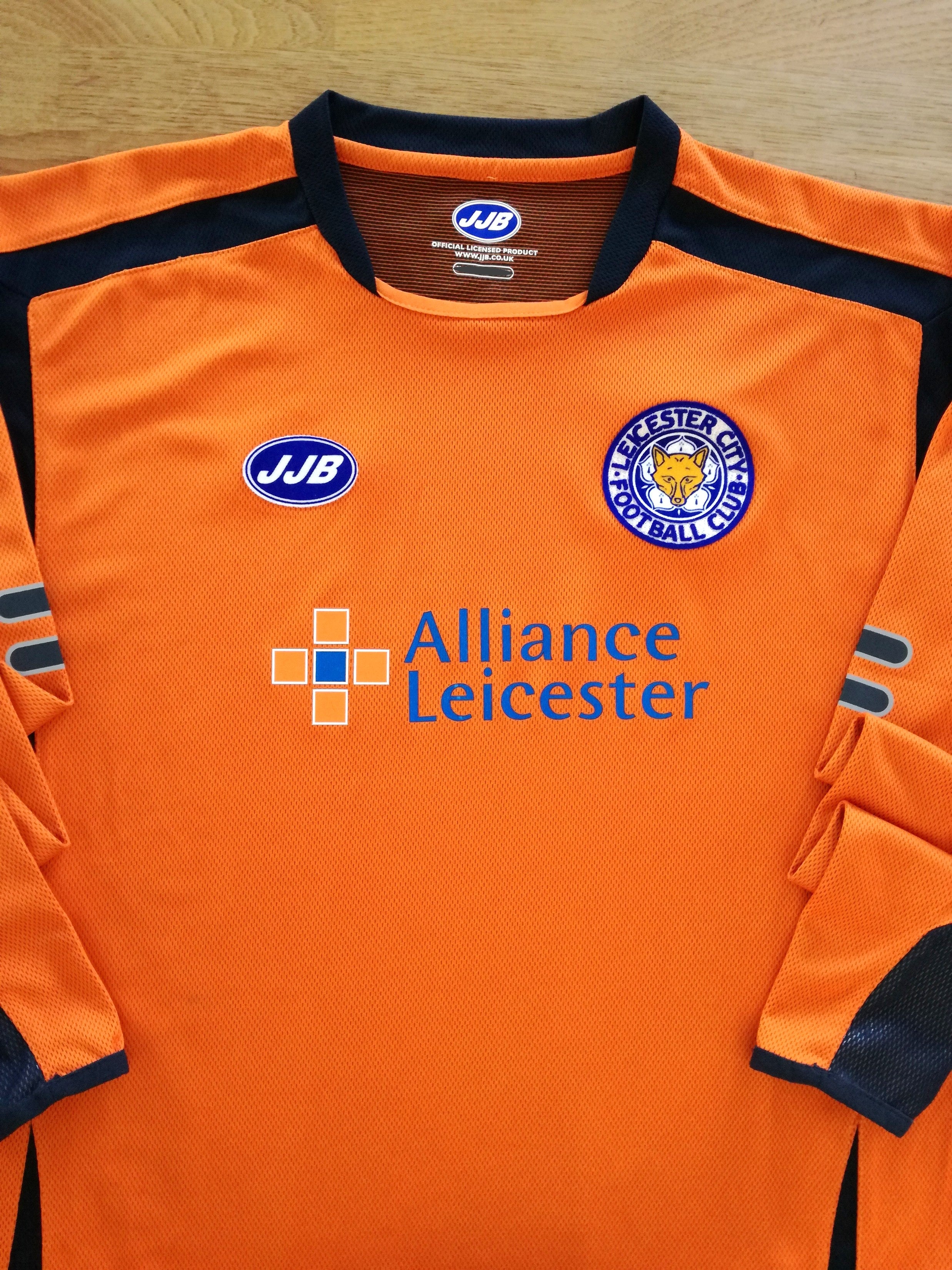 2005/06 Leicester City GK Long Sleeve Football Shirt