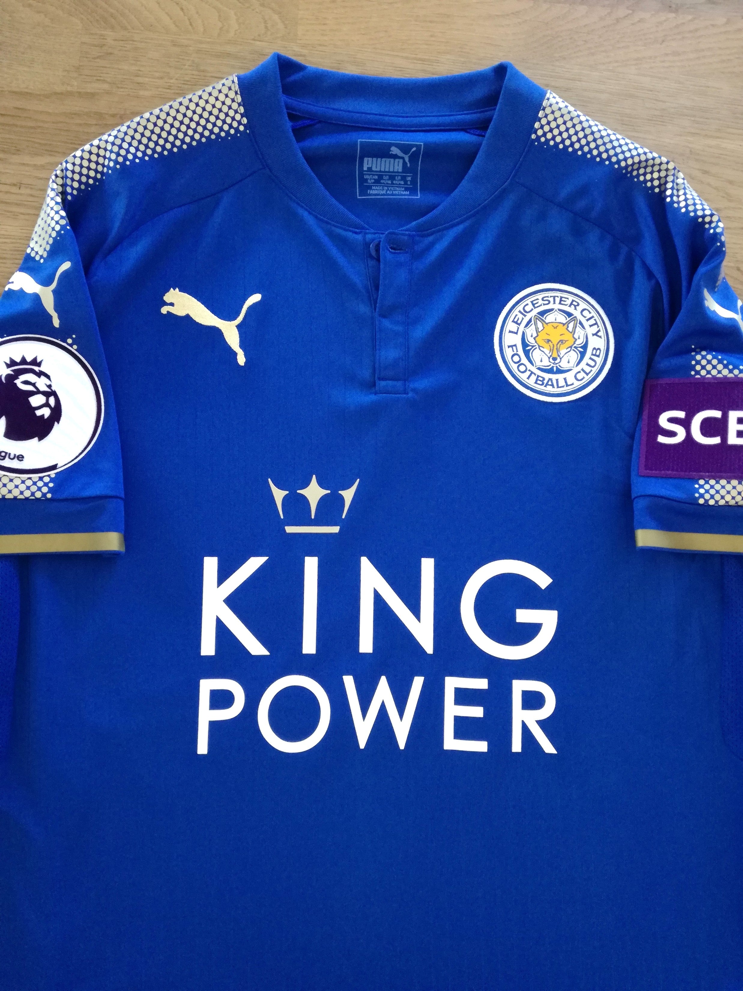 2017/18 Leicester City Home Football Shirt