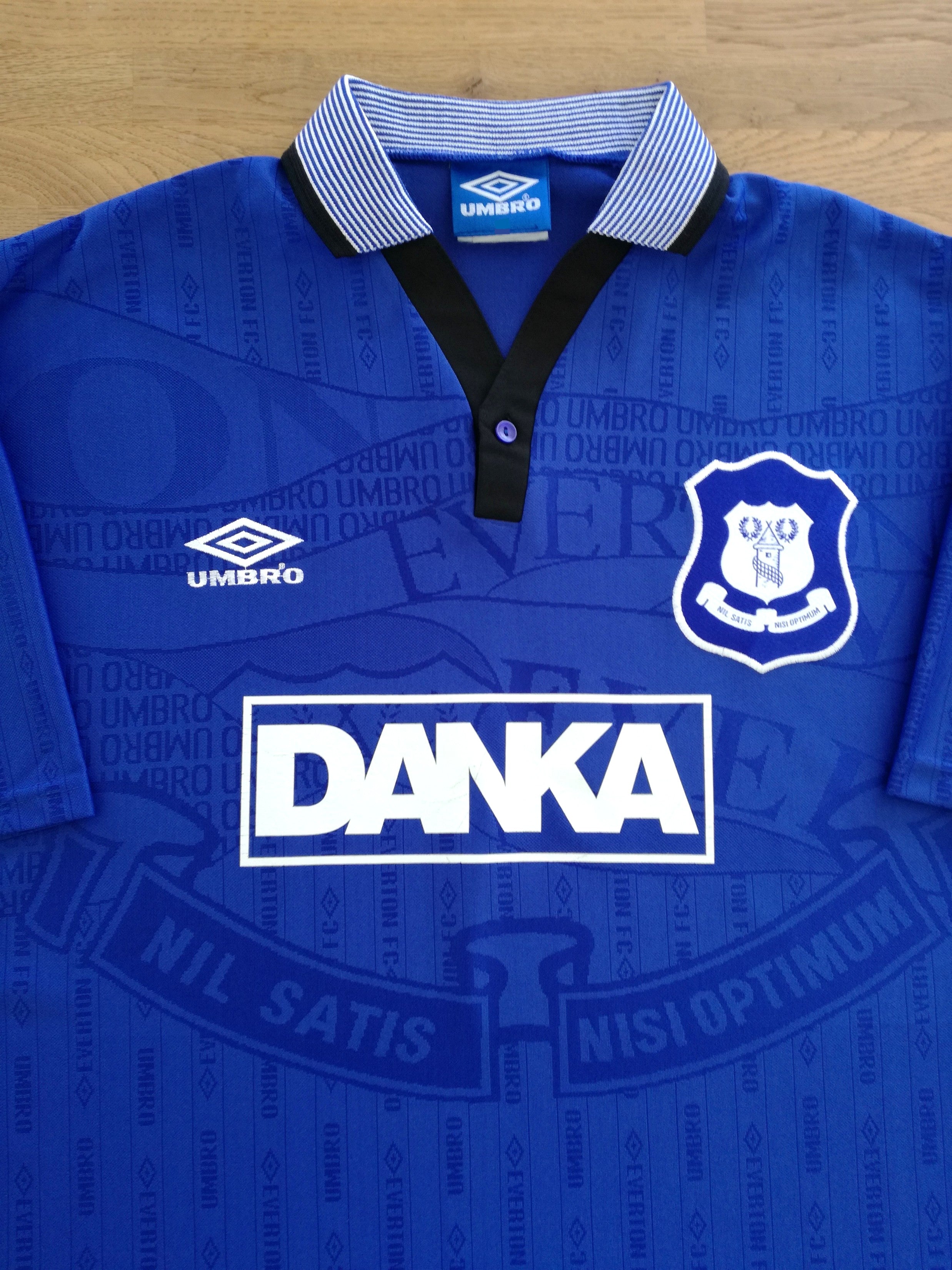 1995/96 Everton Home Football Shirt