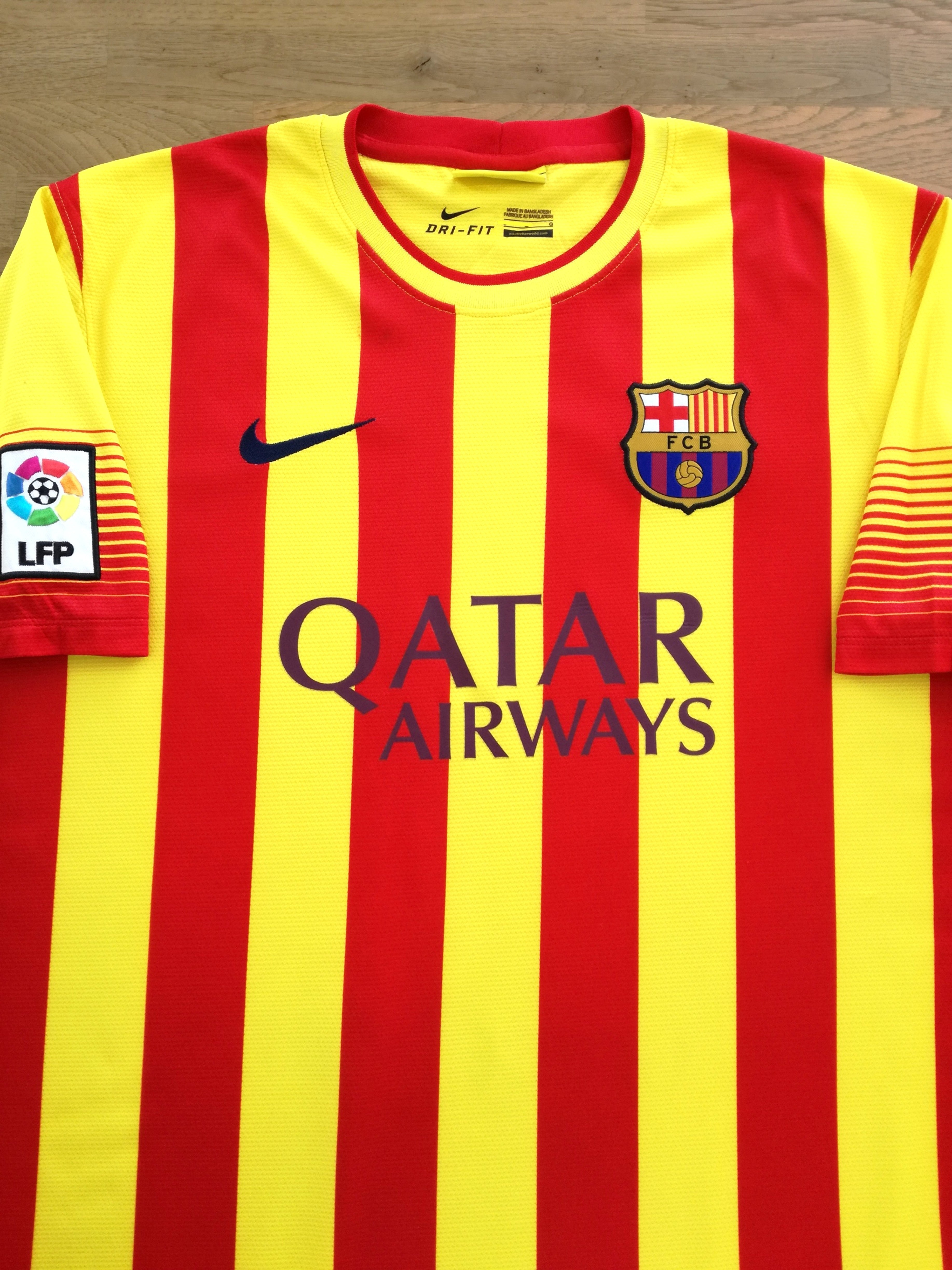 2013/14 Barcelona Away La Liga Football Shirt