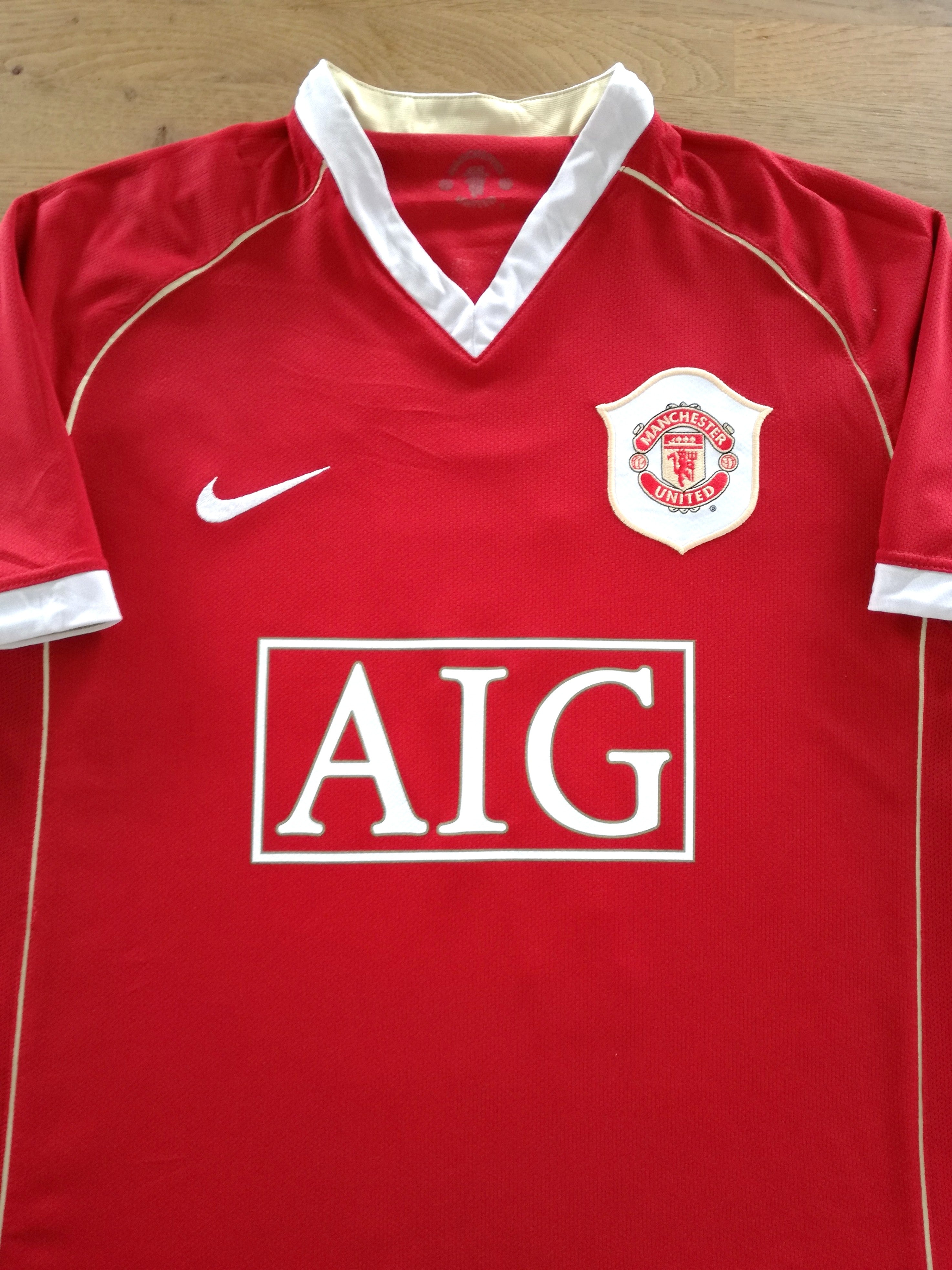 2006/07 Man Utd Home Football Shirt