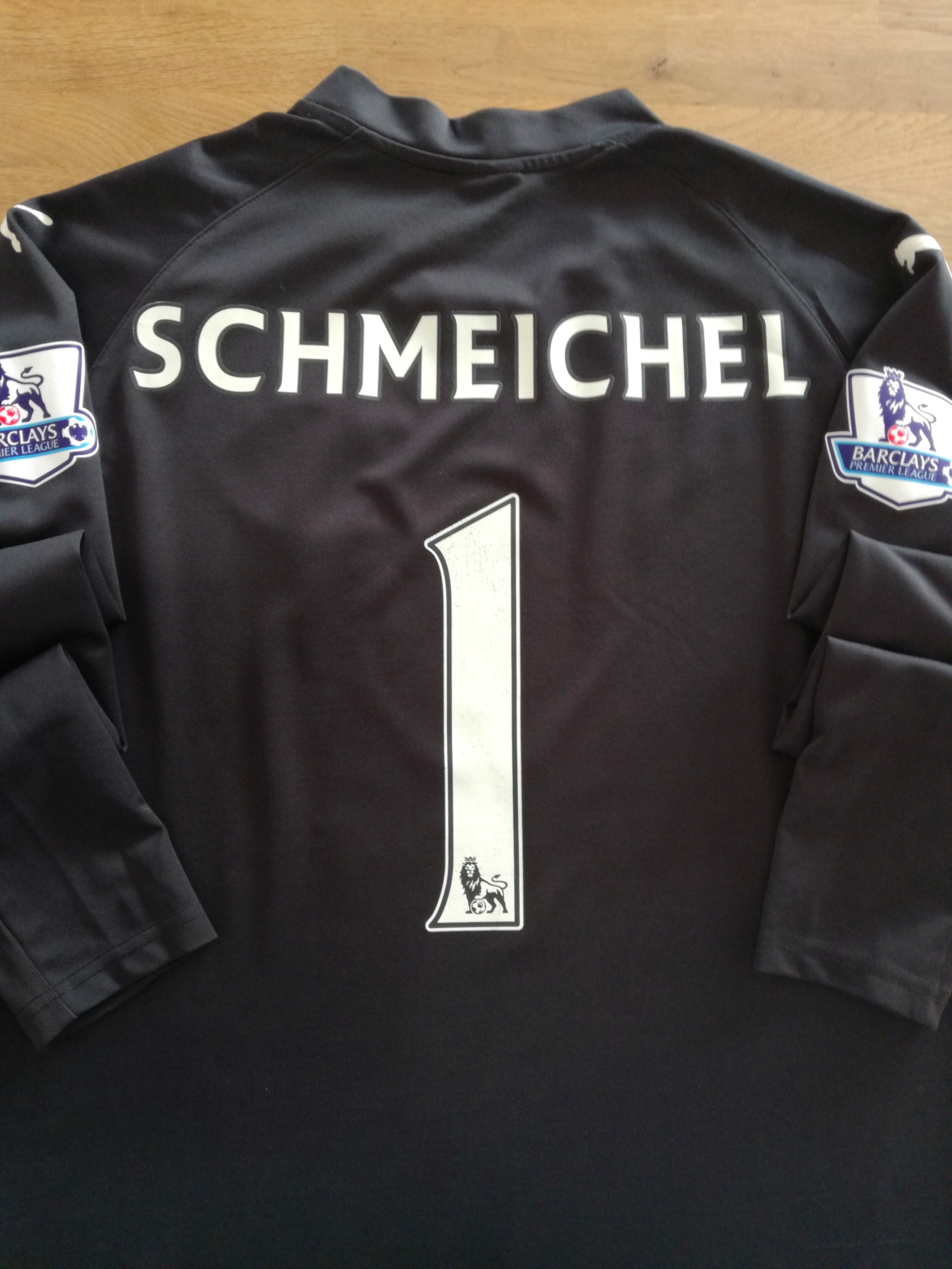 2014/15 Leicester City GK Premier League Football Shirt Schmeichel #1