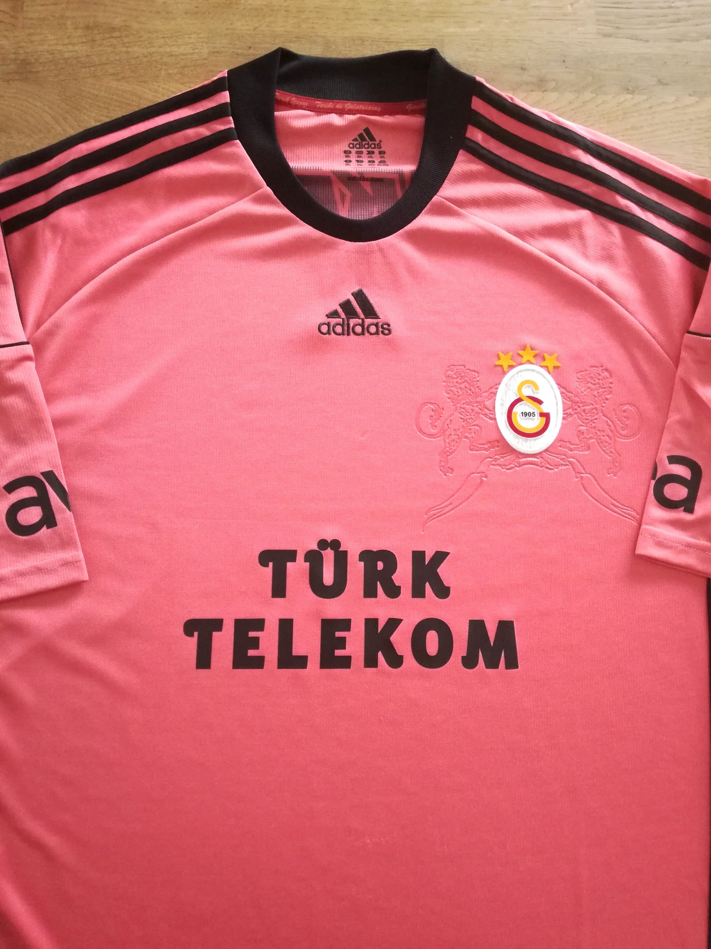 2010/11 Galatasaray 3rd Football Shirt