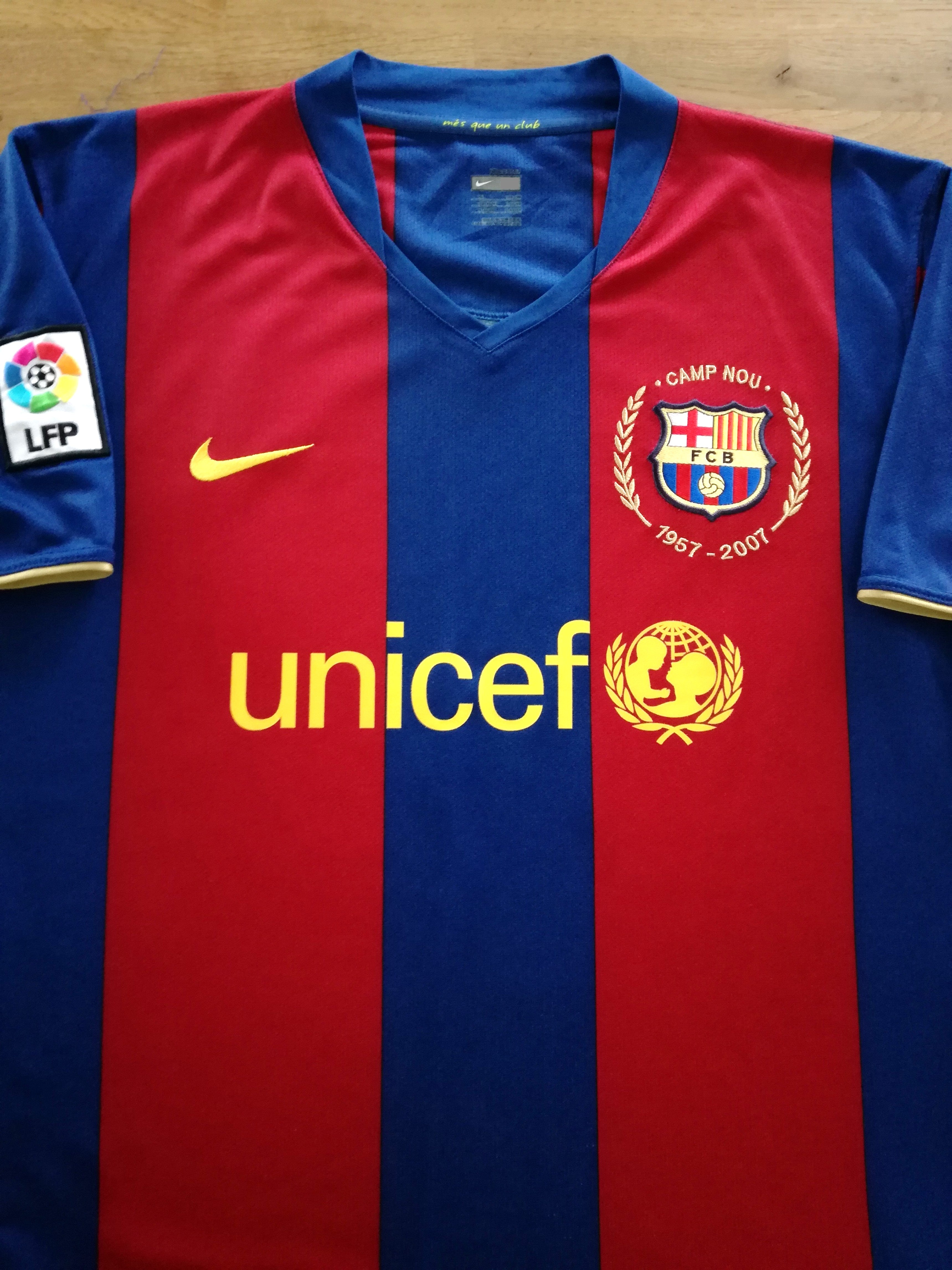 2007/08 Barcelona Home La Liga Football Shirt