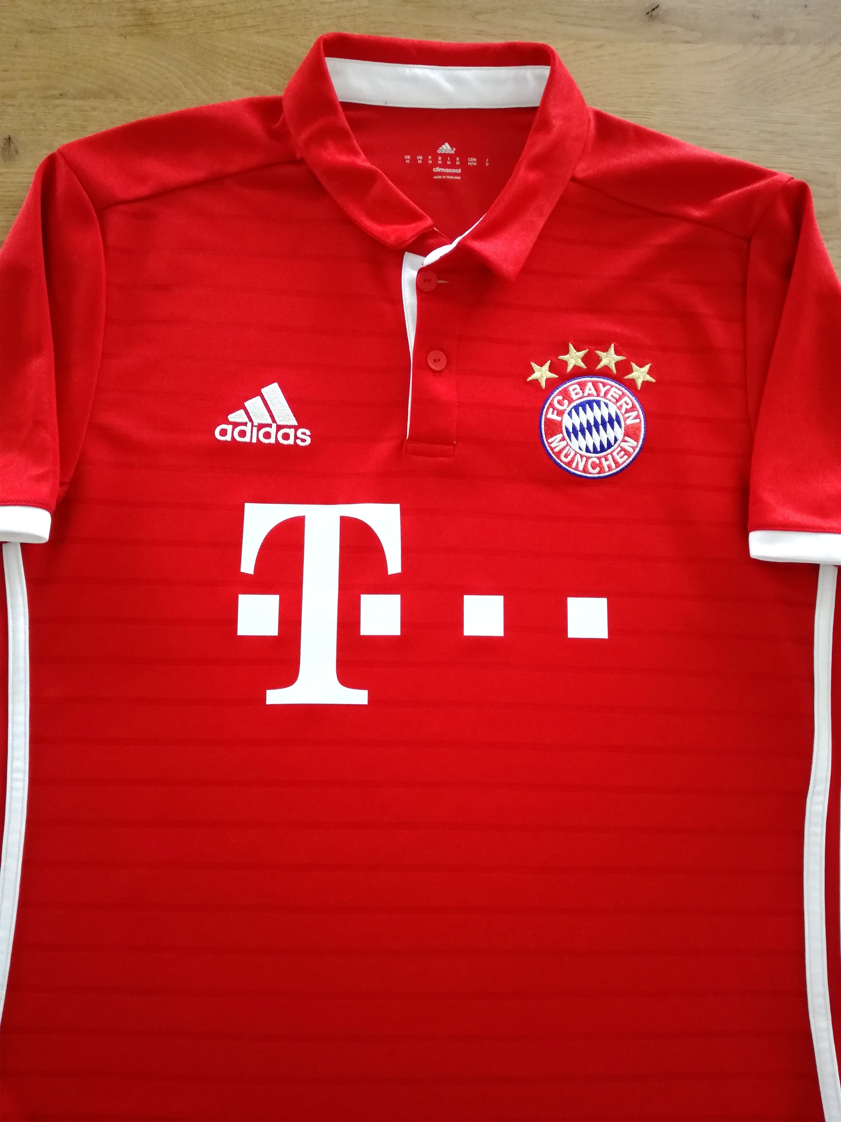 2016/17 Bayern Munich Home Football Shirt