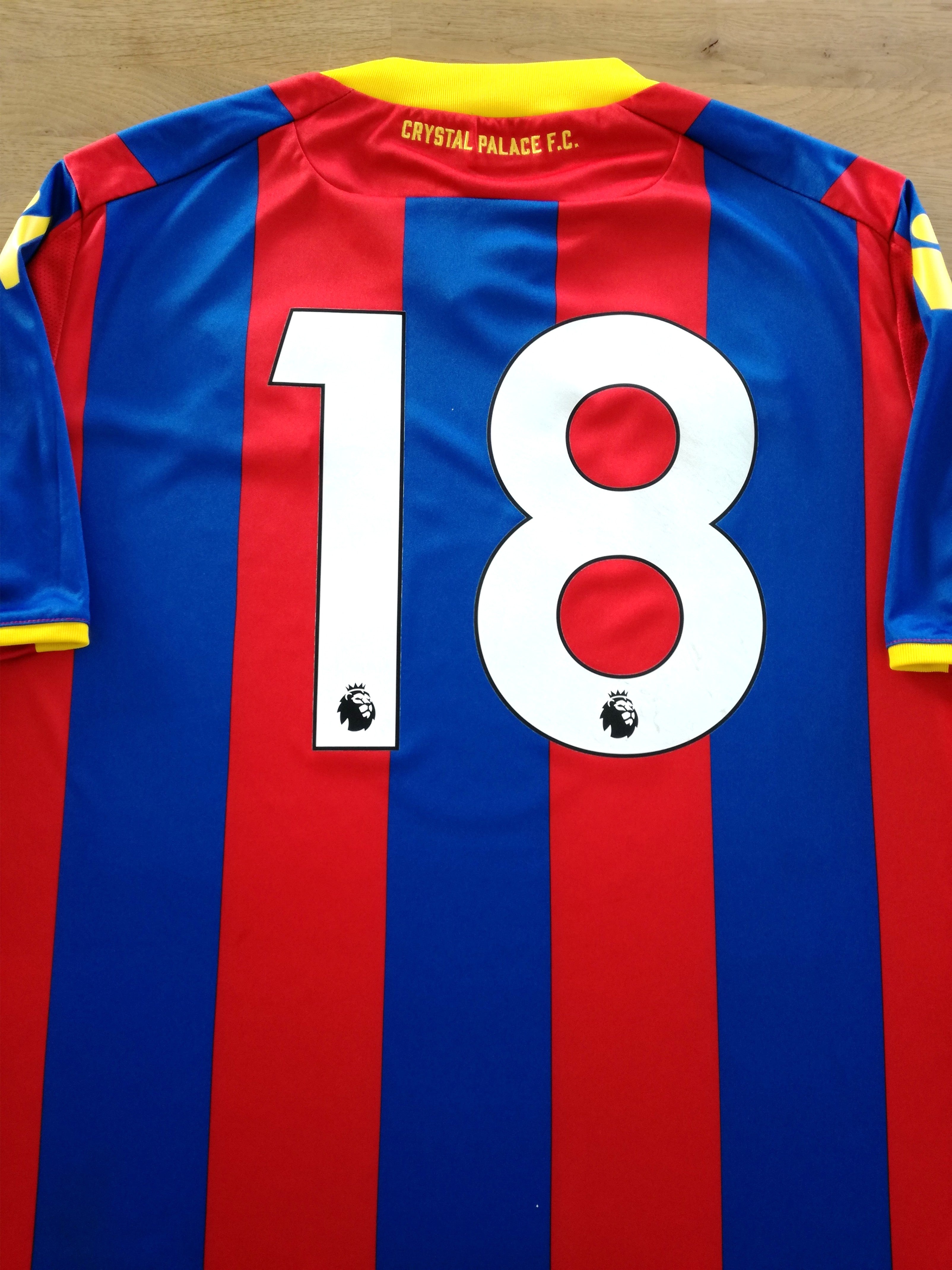 2017/18 Crystal Palace Home Premier League Football Shirt #18
