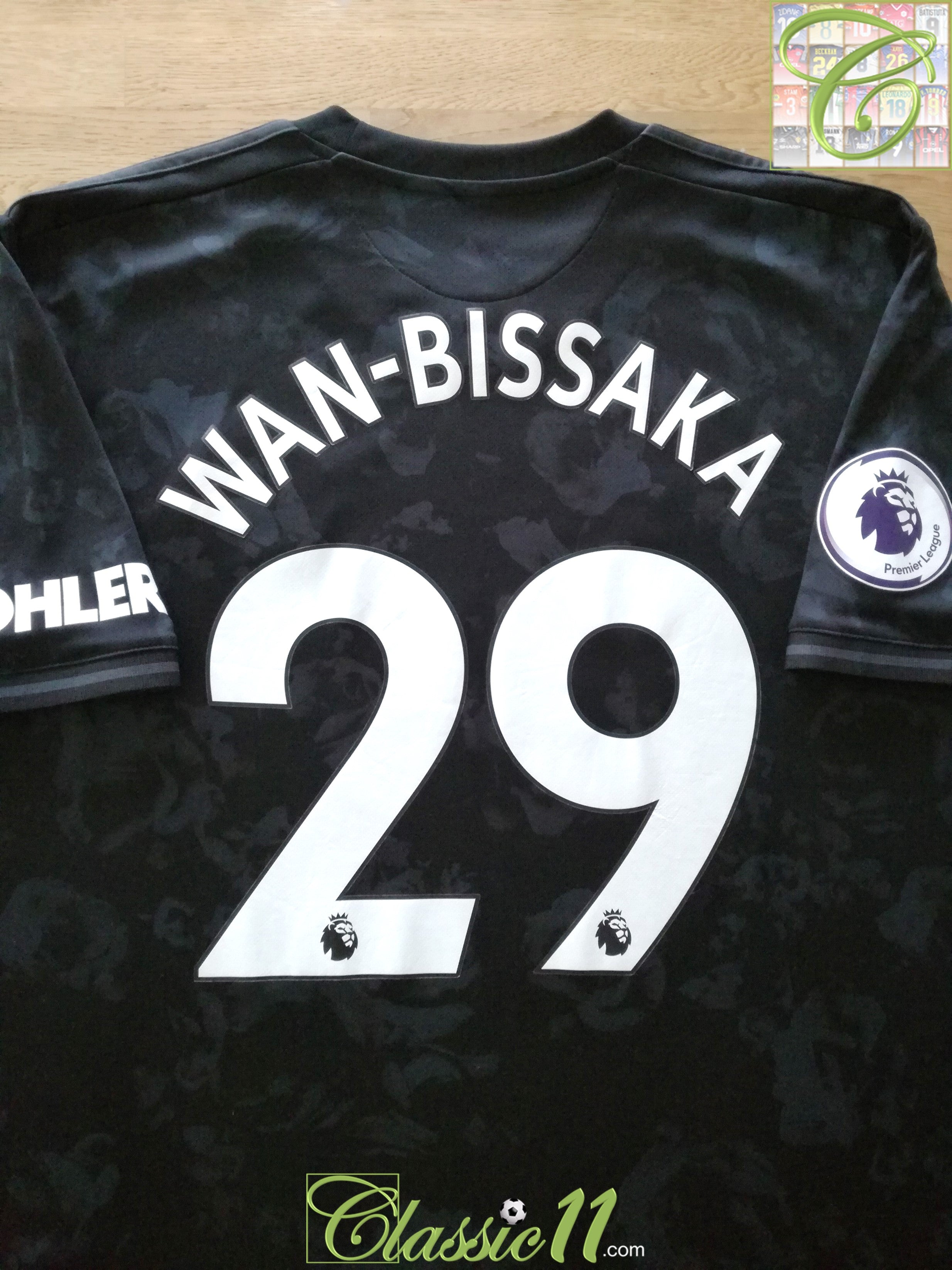 2019/20 Manchester United 3rd Premier League Football Shirt Wan-Bissaka #29