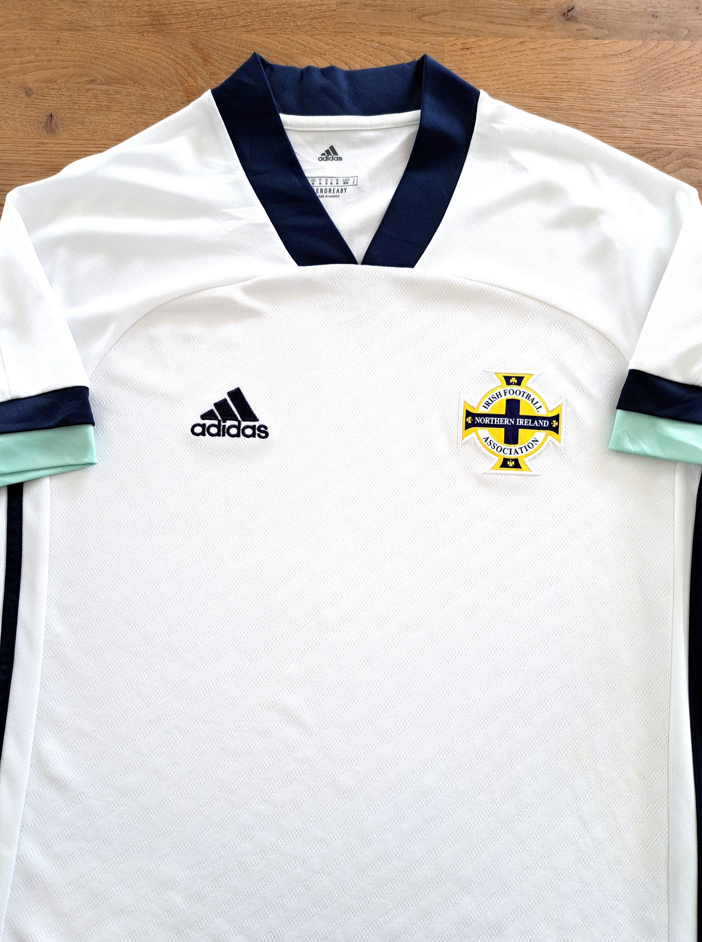 2020/21 Northern Ireland Away Football Shirt (M)