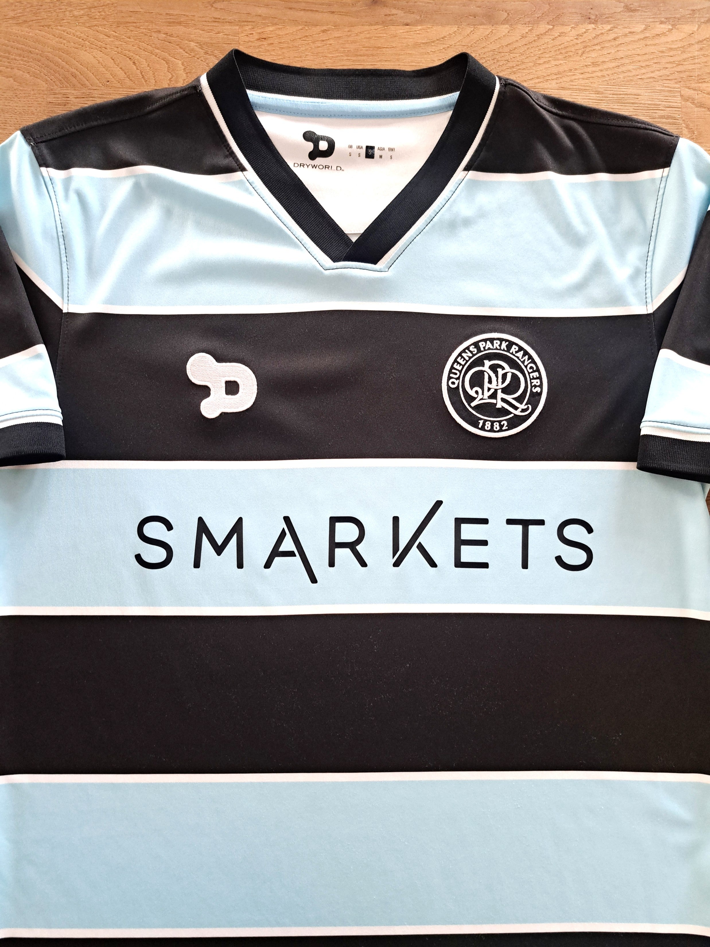 2016/17 QPR Away Football Shirt