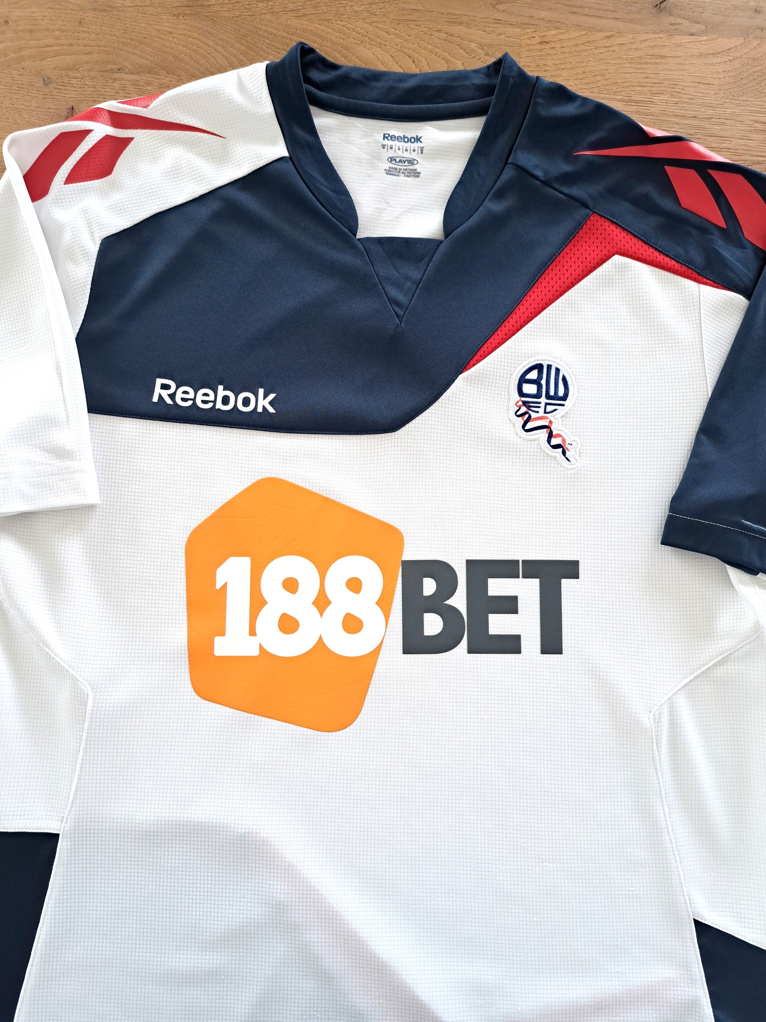 2011/12 Bolton Wanderers Home Football Shirt