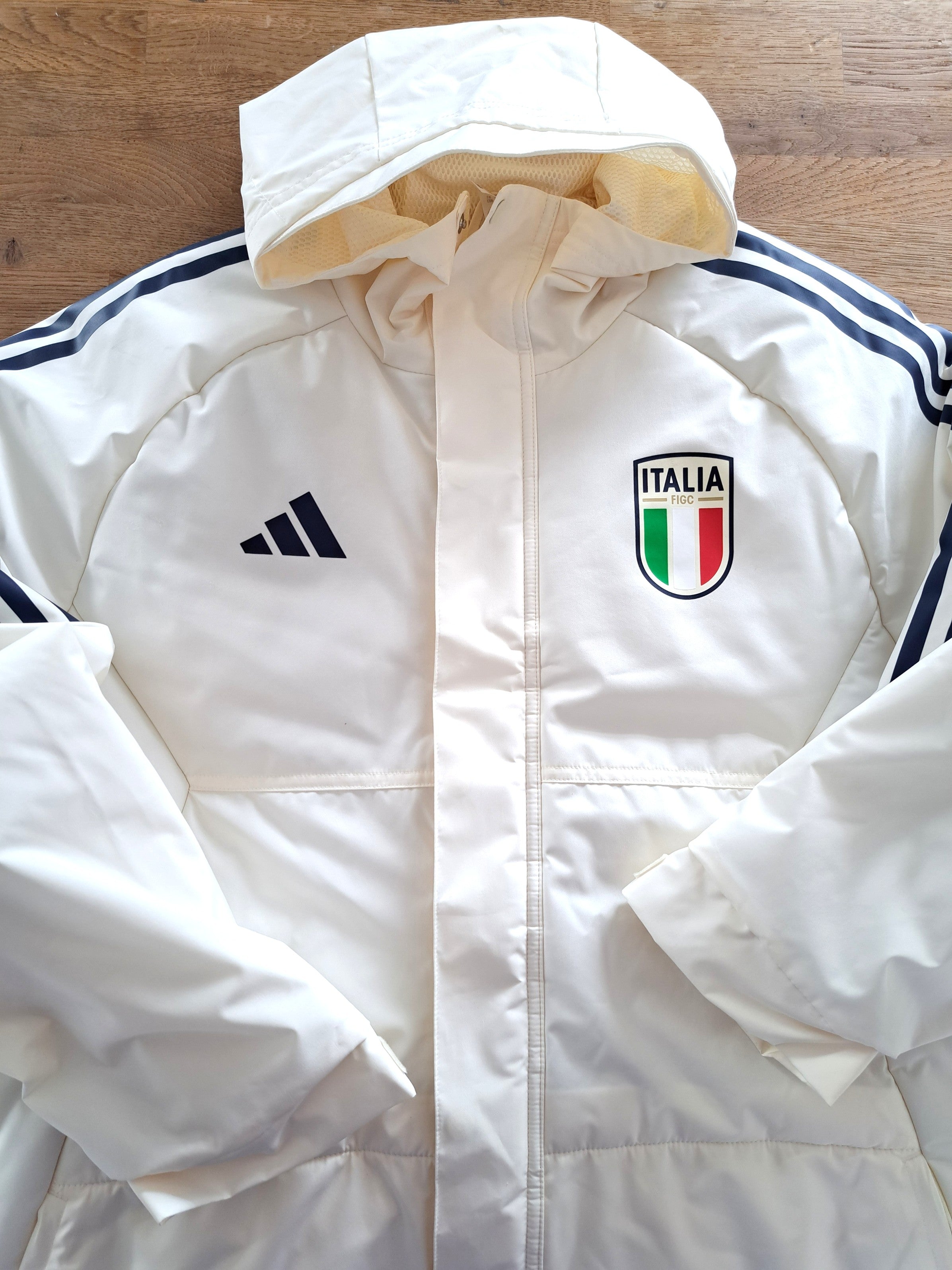2022/23 Italy Bench Coat