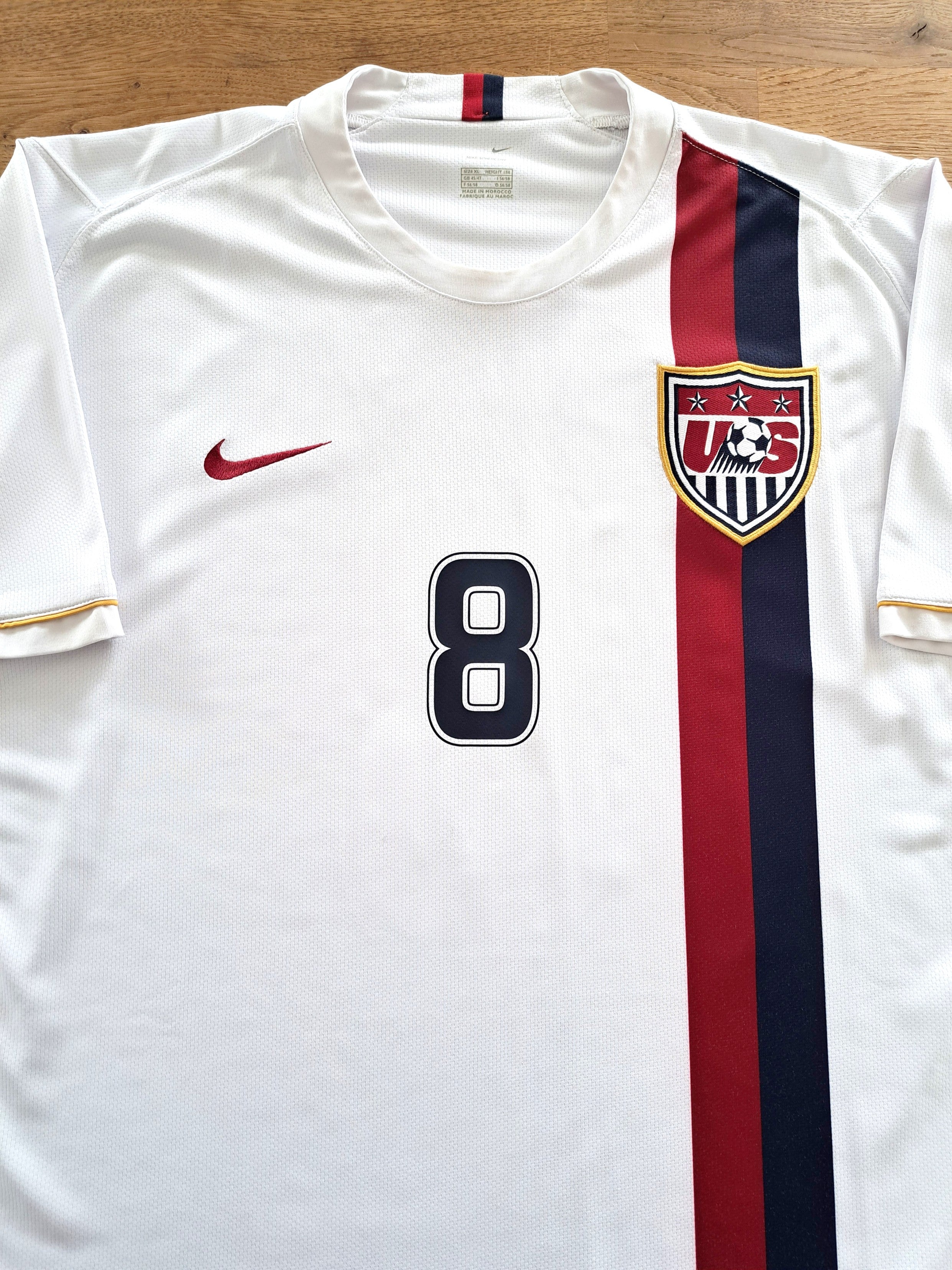 2006/07 USA Home Football Shirt Dempsey #8