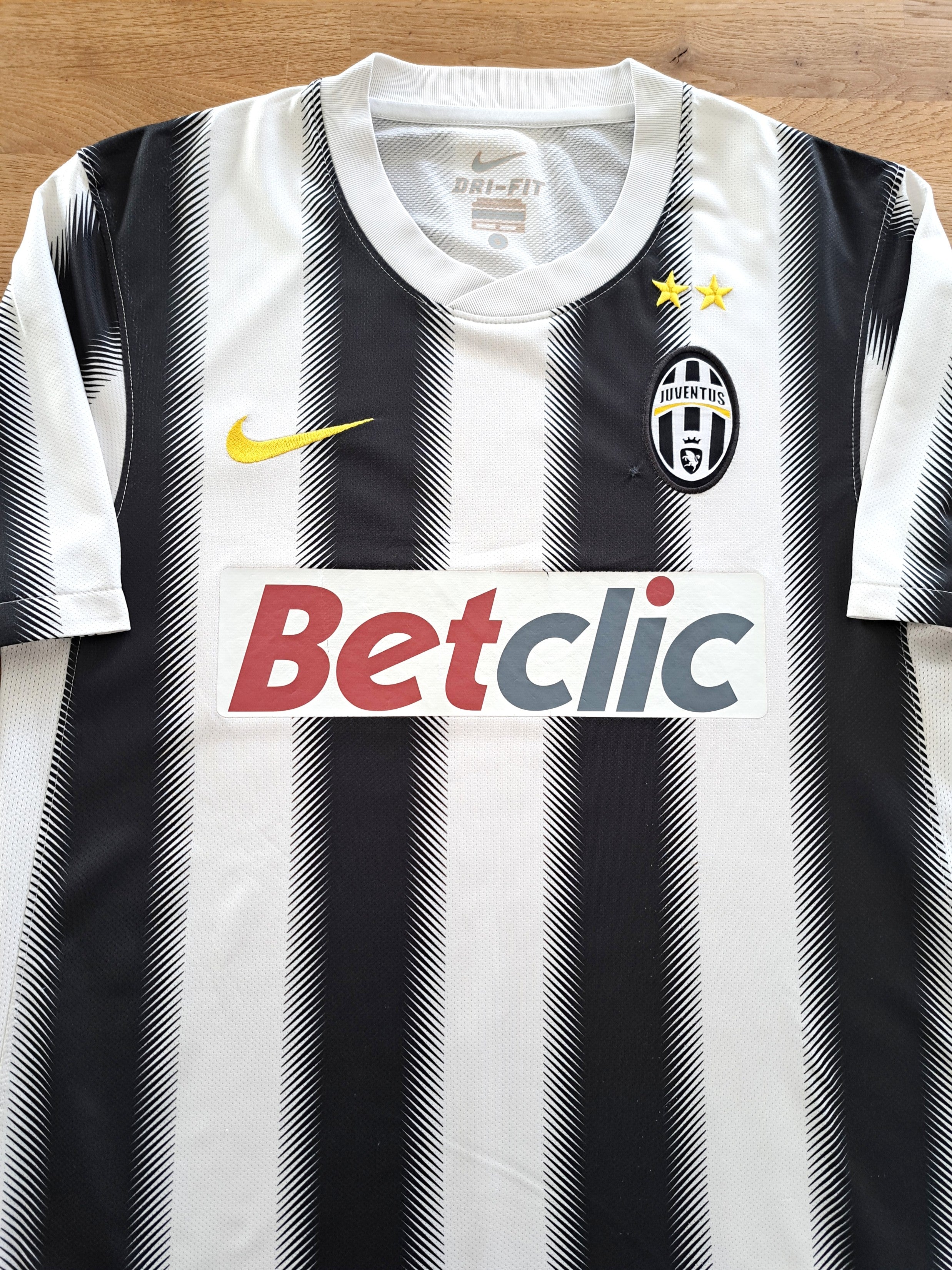 2011/12 Juventus Home Football Shirt