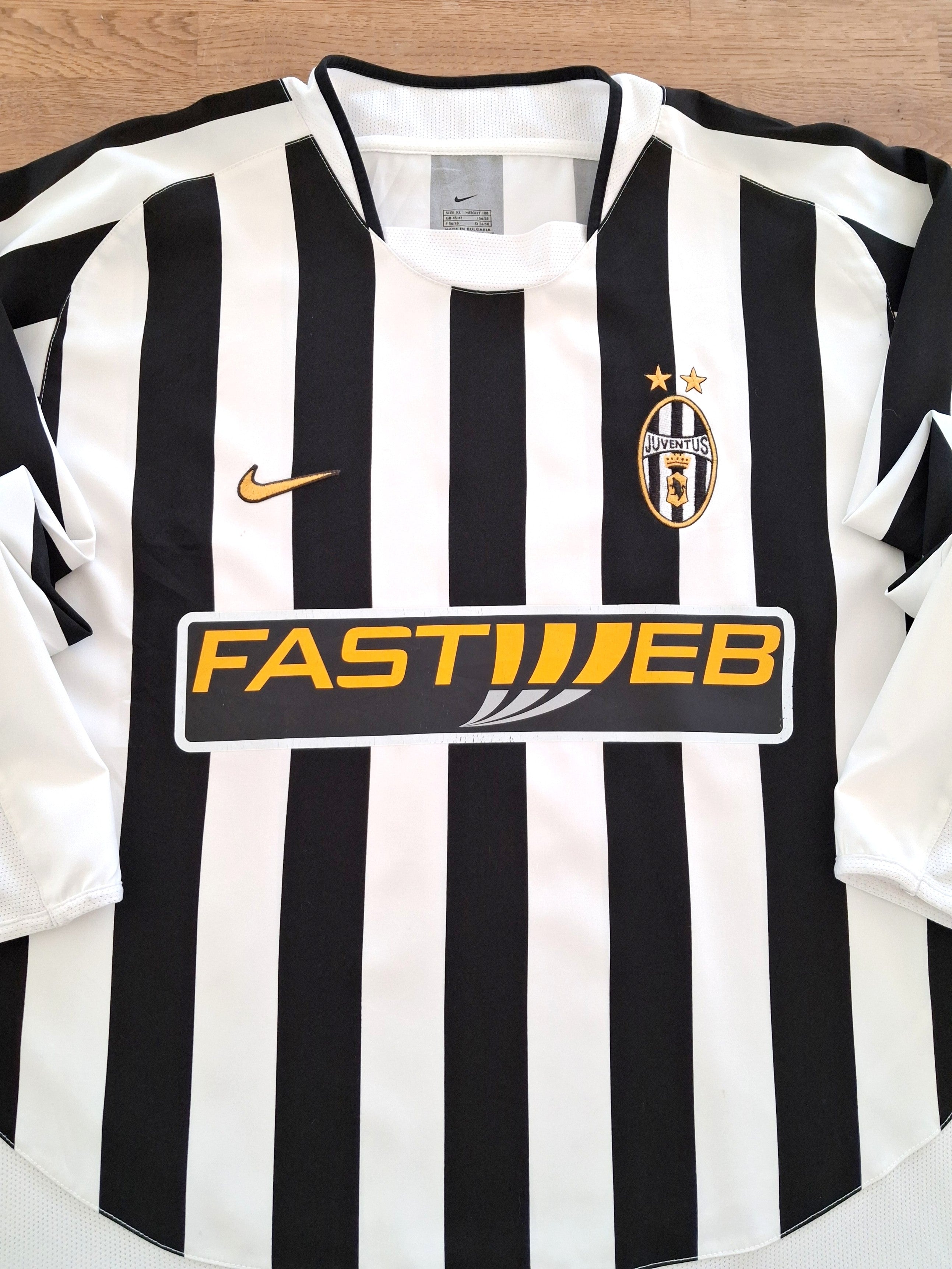 2003/04 Juventus Home Long Sleeve Football Shirt