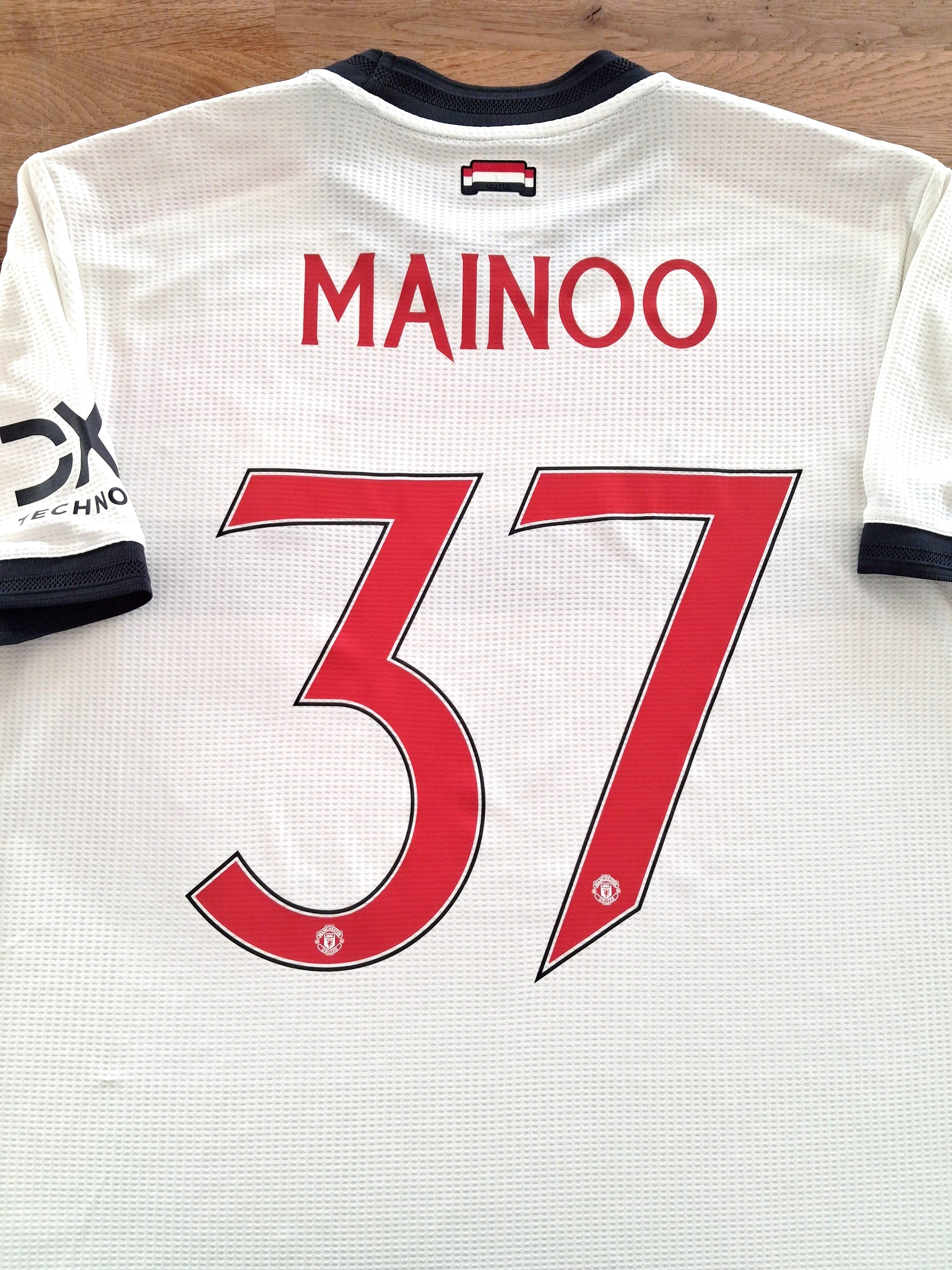 2024/25 Man Utd 3rd Authentic Football Shirt Mainoo #37