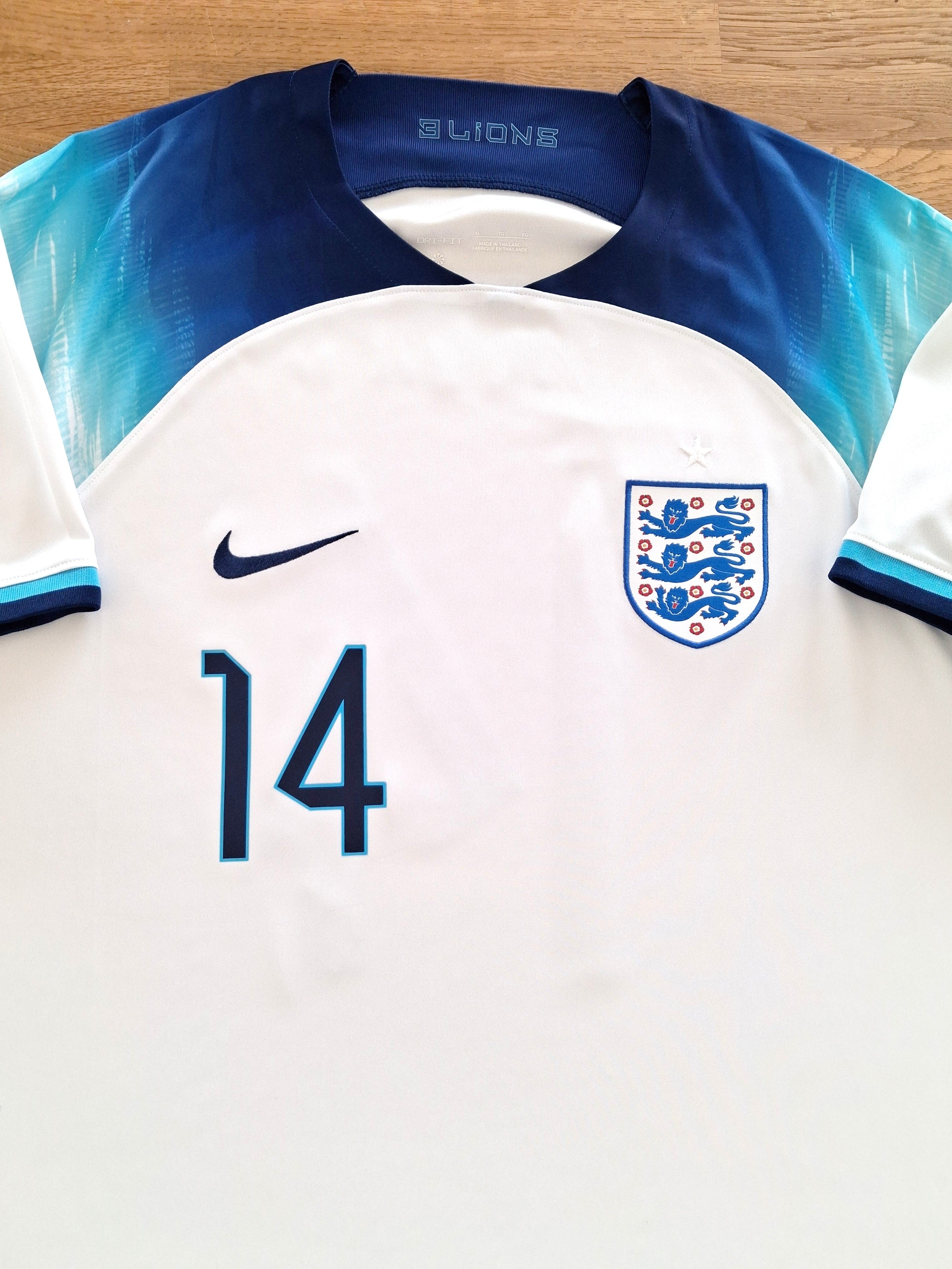 2022/23 England Home Football Shirt Phillips #14
