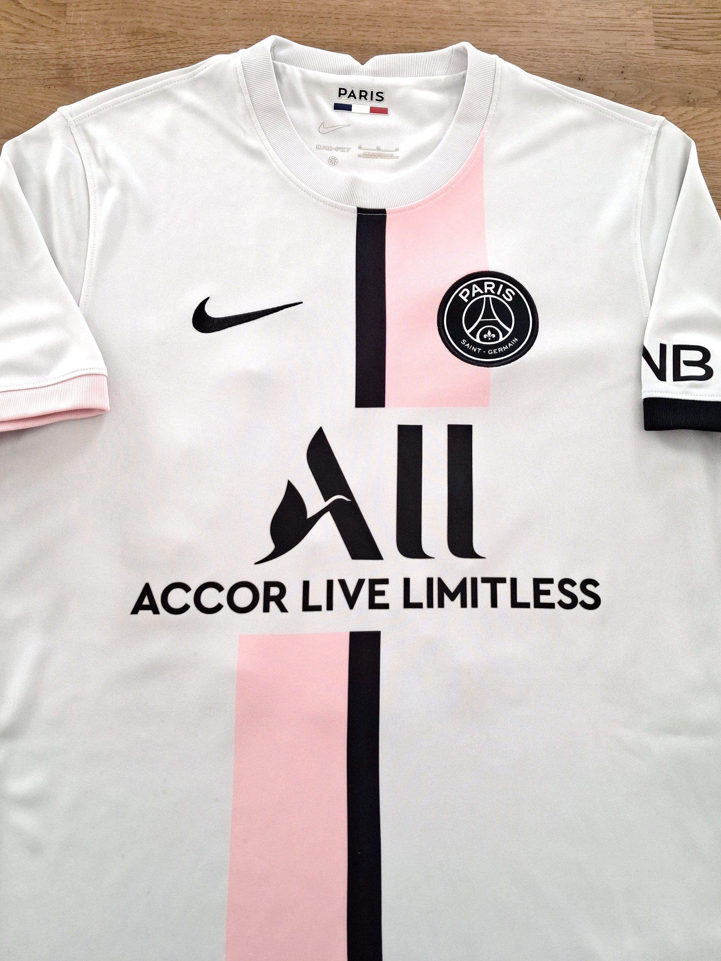2021/22 PSG Away Football Shirt
