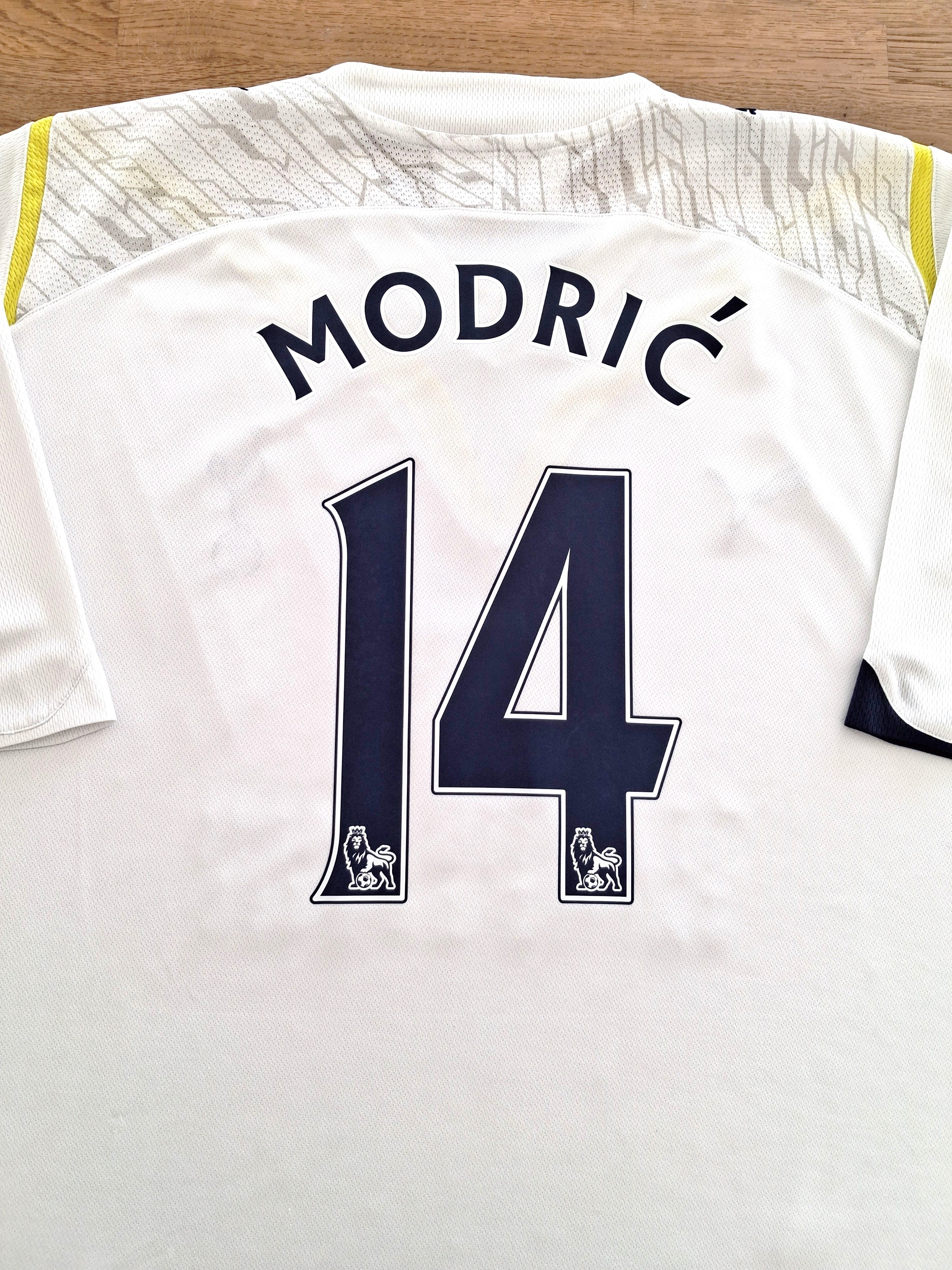 2009/10 Tottenham Home Premier League Football Shirt Modrić #14