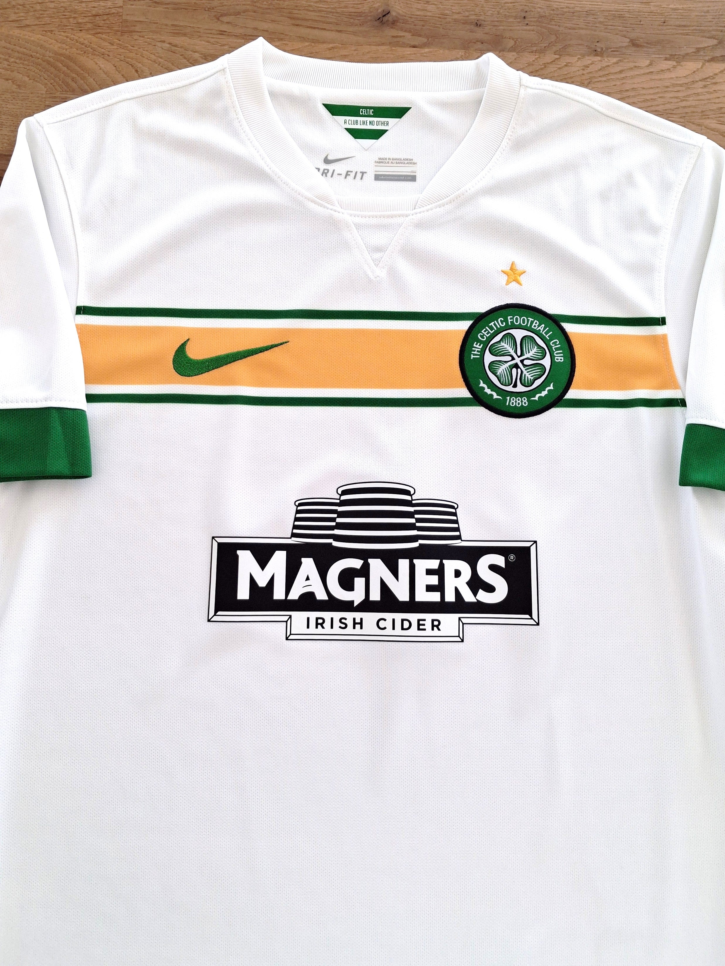 2014/15 Celtic 3rd Football Shirt