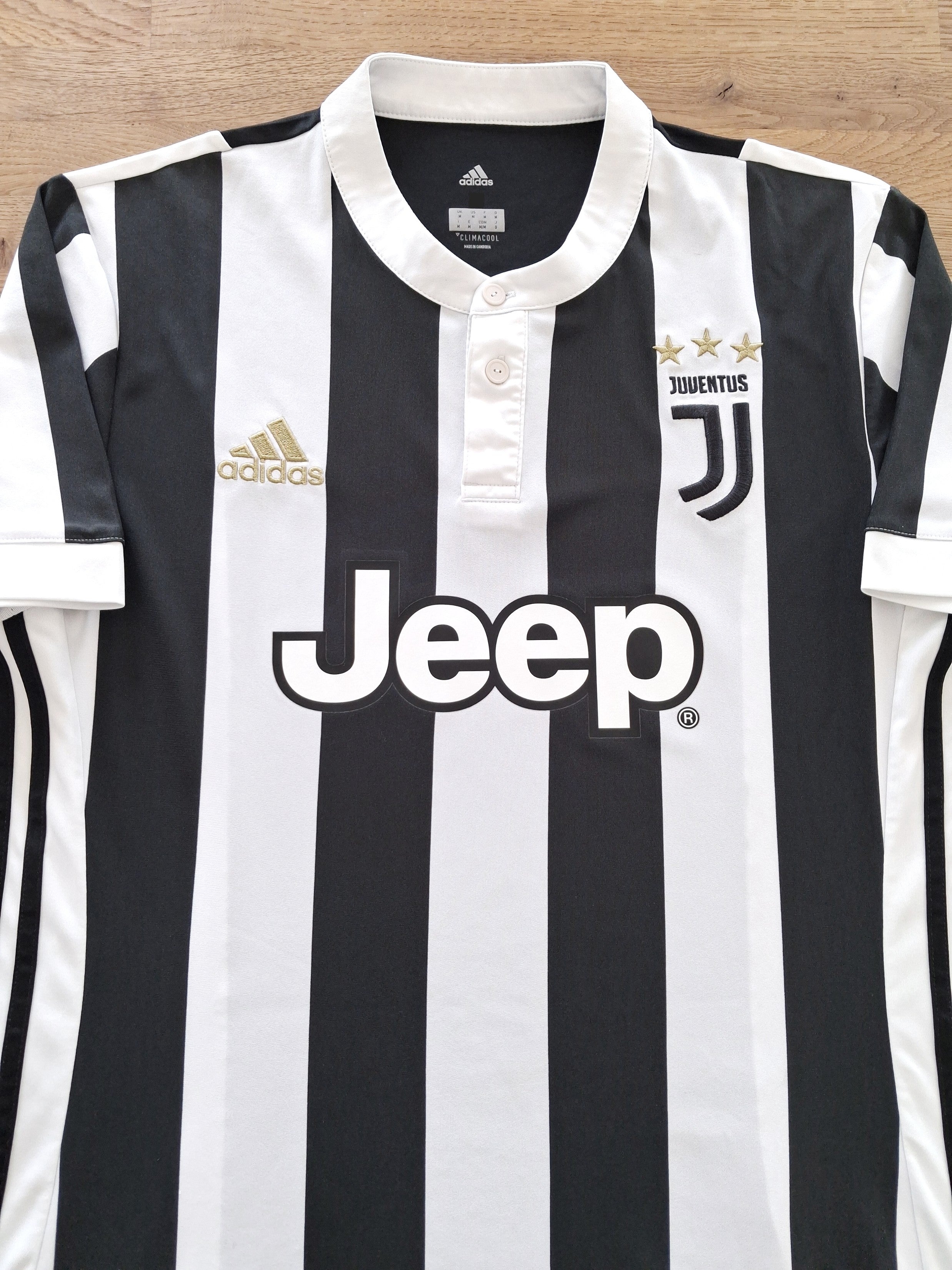 2017/18 Juventus Home Football Shirt
