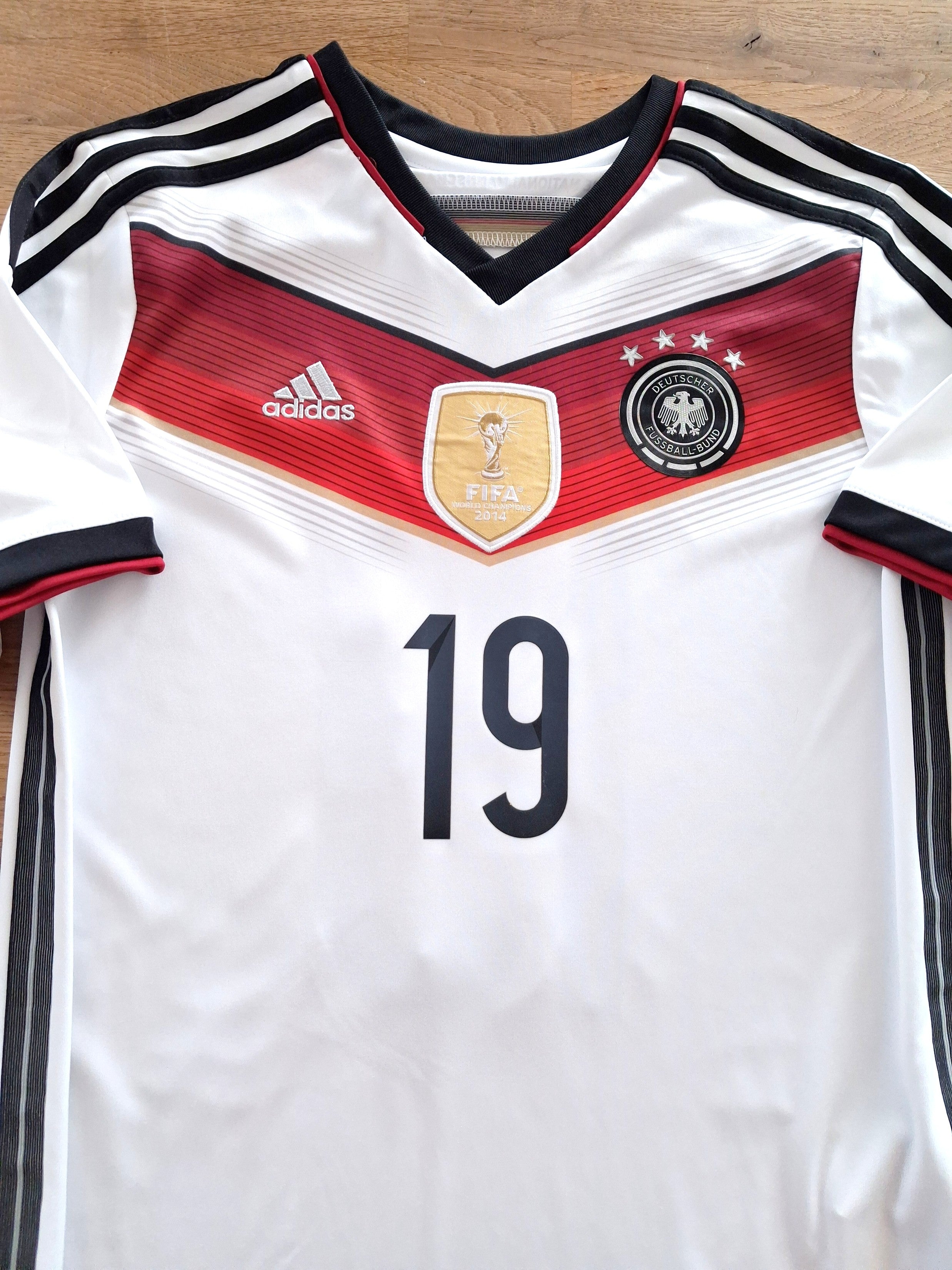 2014/15 Germany Home Football Shirt Götze #19