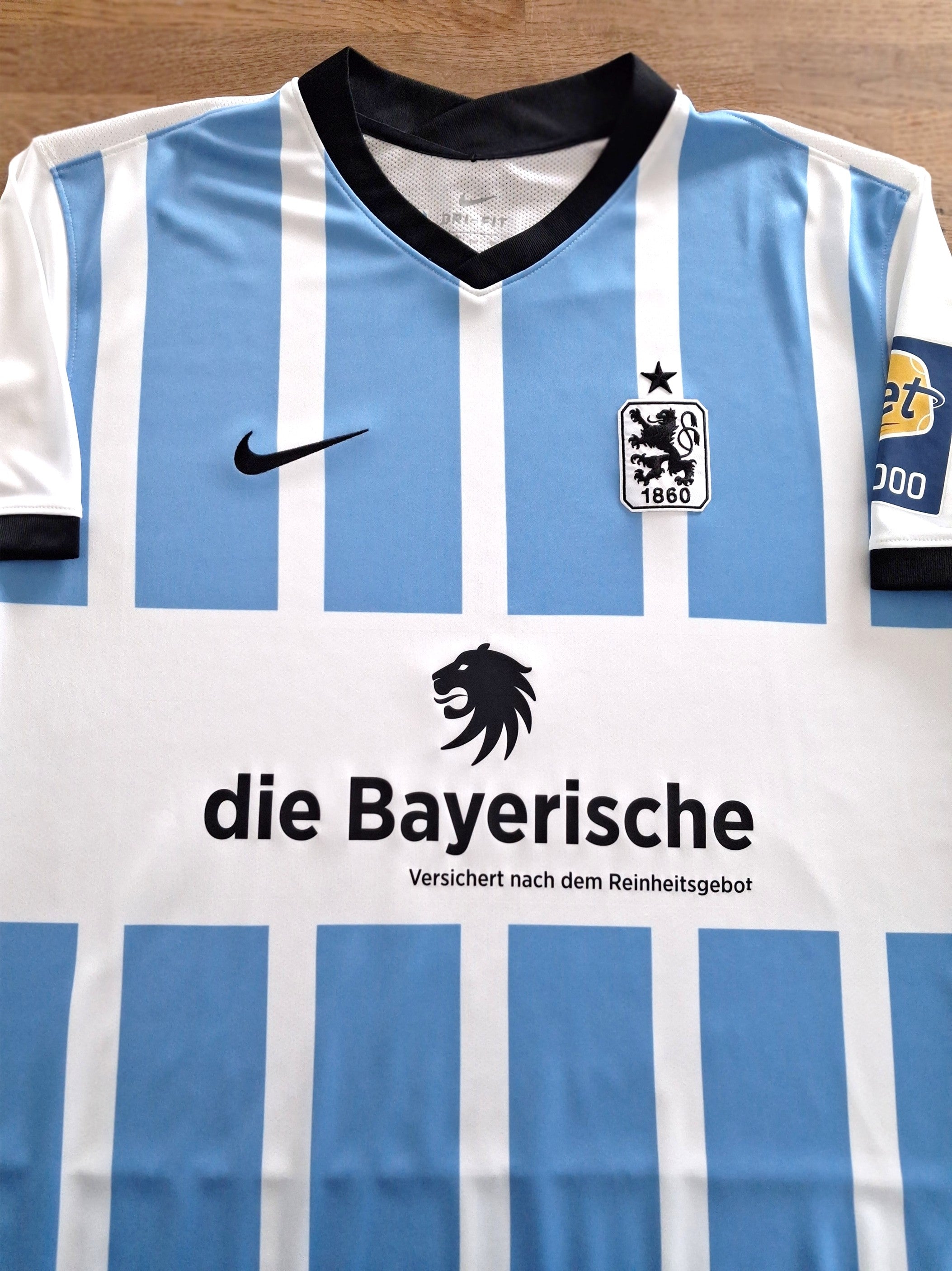 2021/22 1860 Munich Home Football Shirt