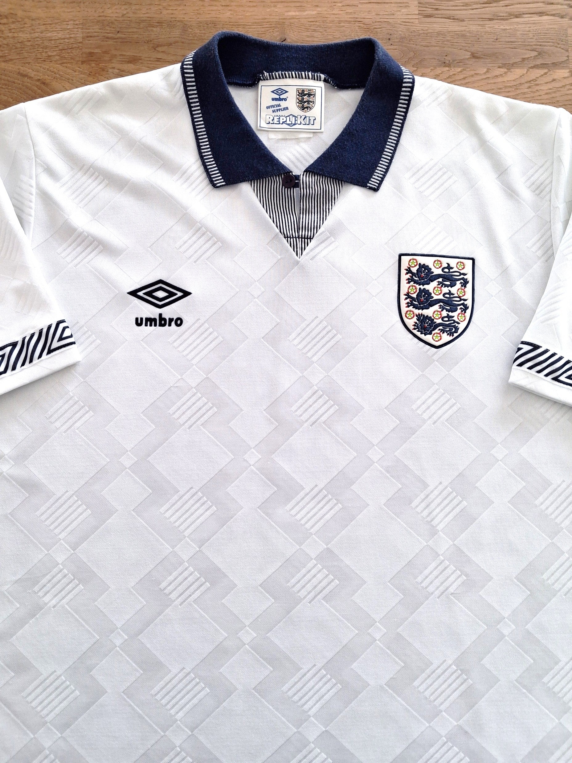 1990/91 England Home Football Shirt