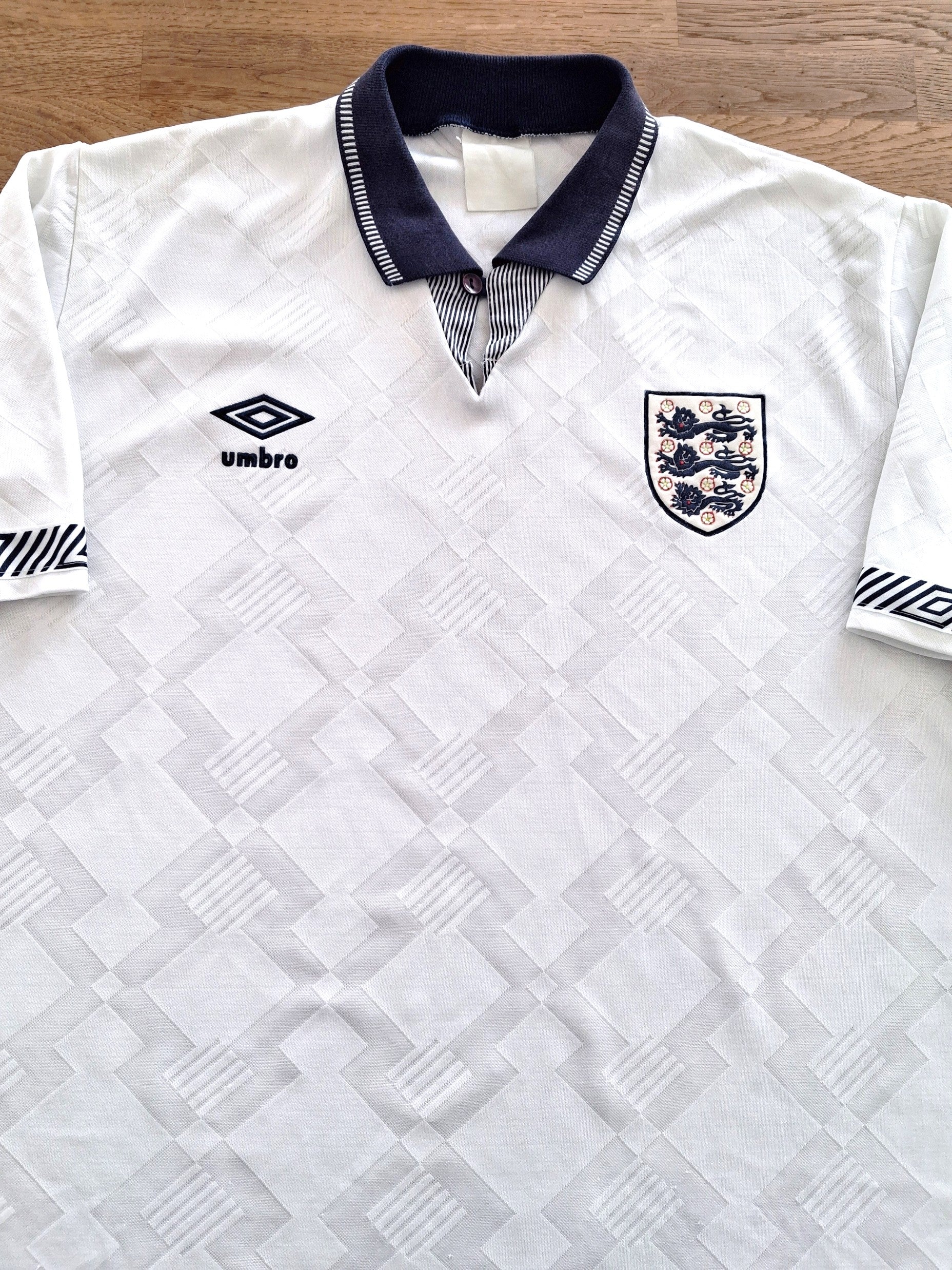1990/91 England Home Football Shirt