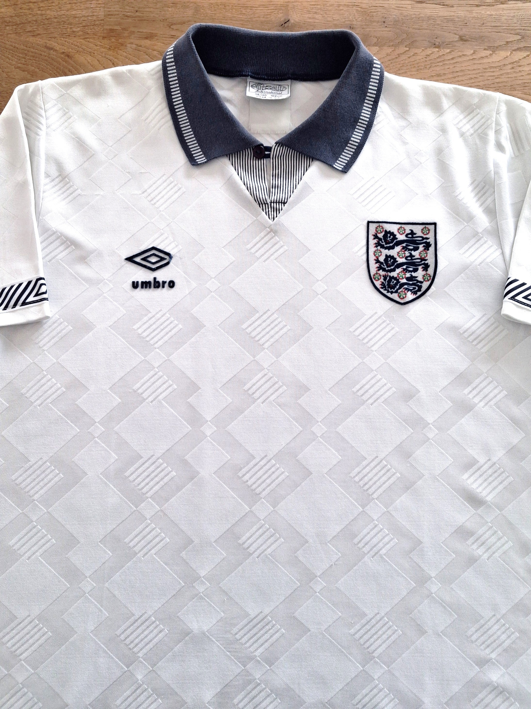 1990/91 England Home Football Shirt