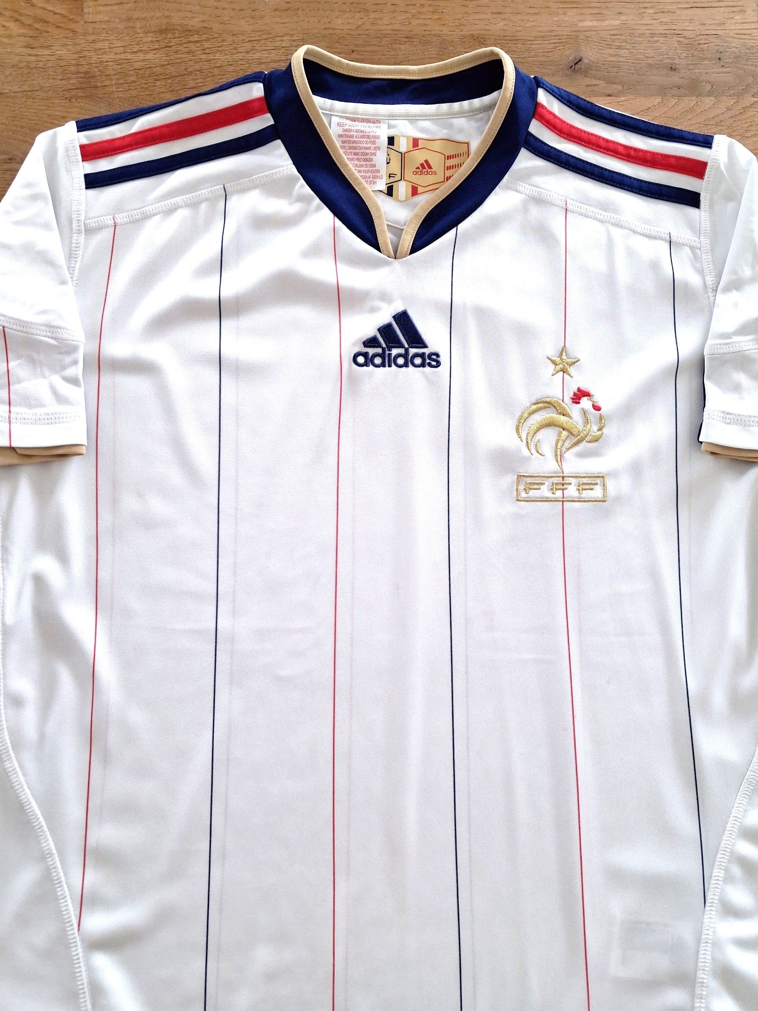 2009/10 France Away Football Shirt