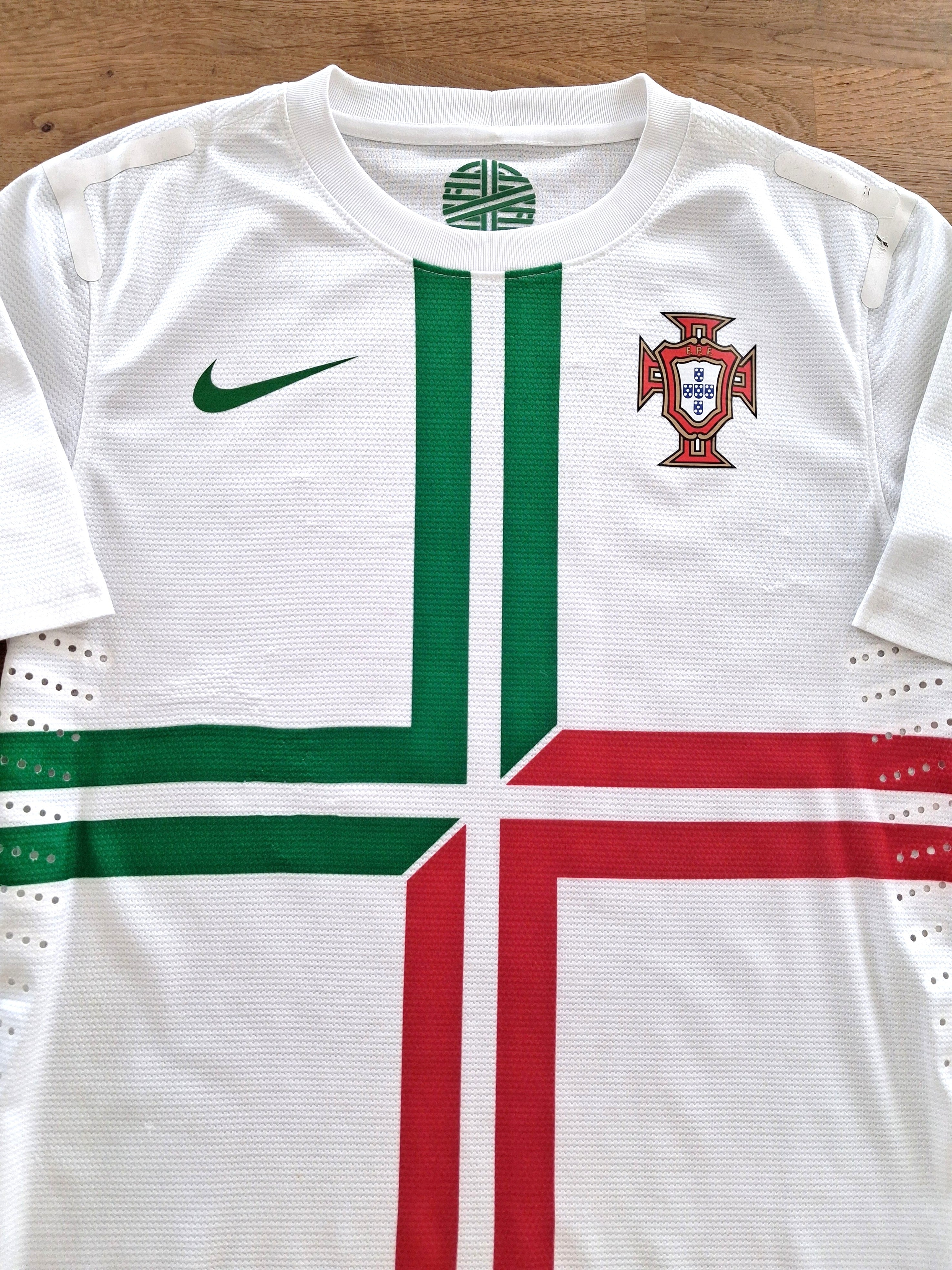 2012/13 Portugal Away Player Issue Football Shirt