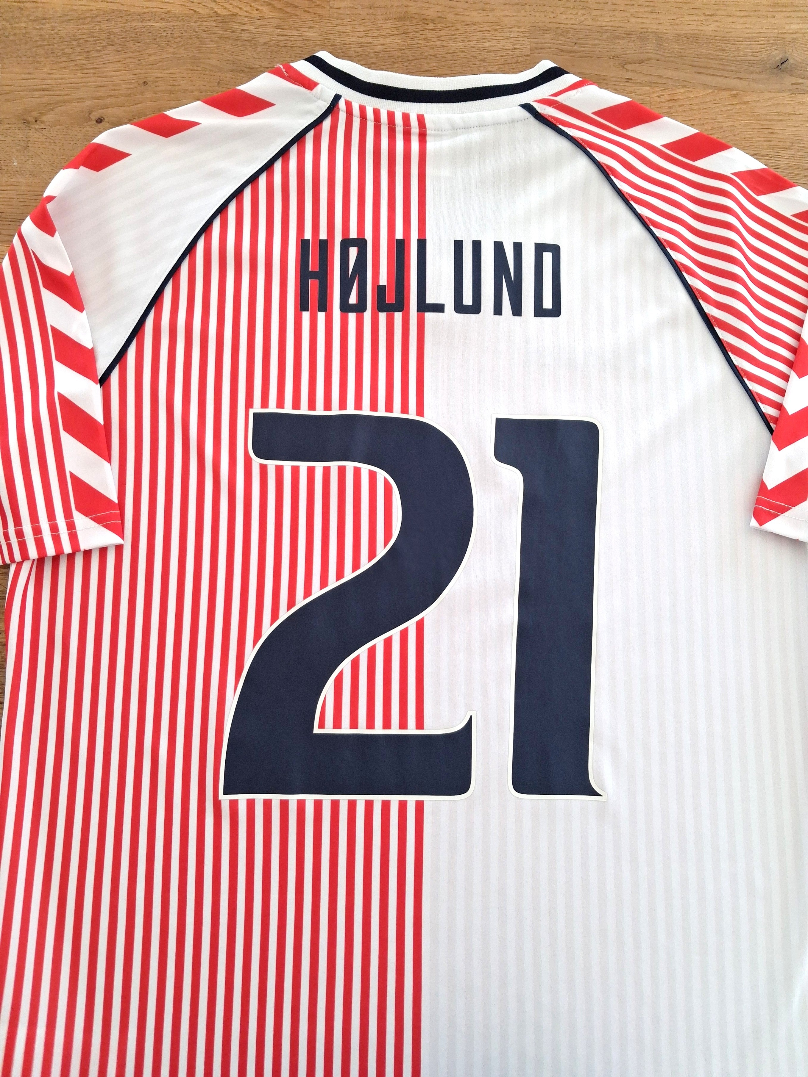 2023 Denmark 'DBU 86' Reissue Away Football Shirt Højlund #21