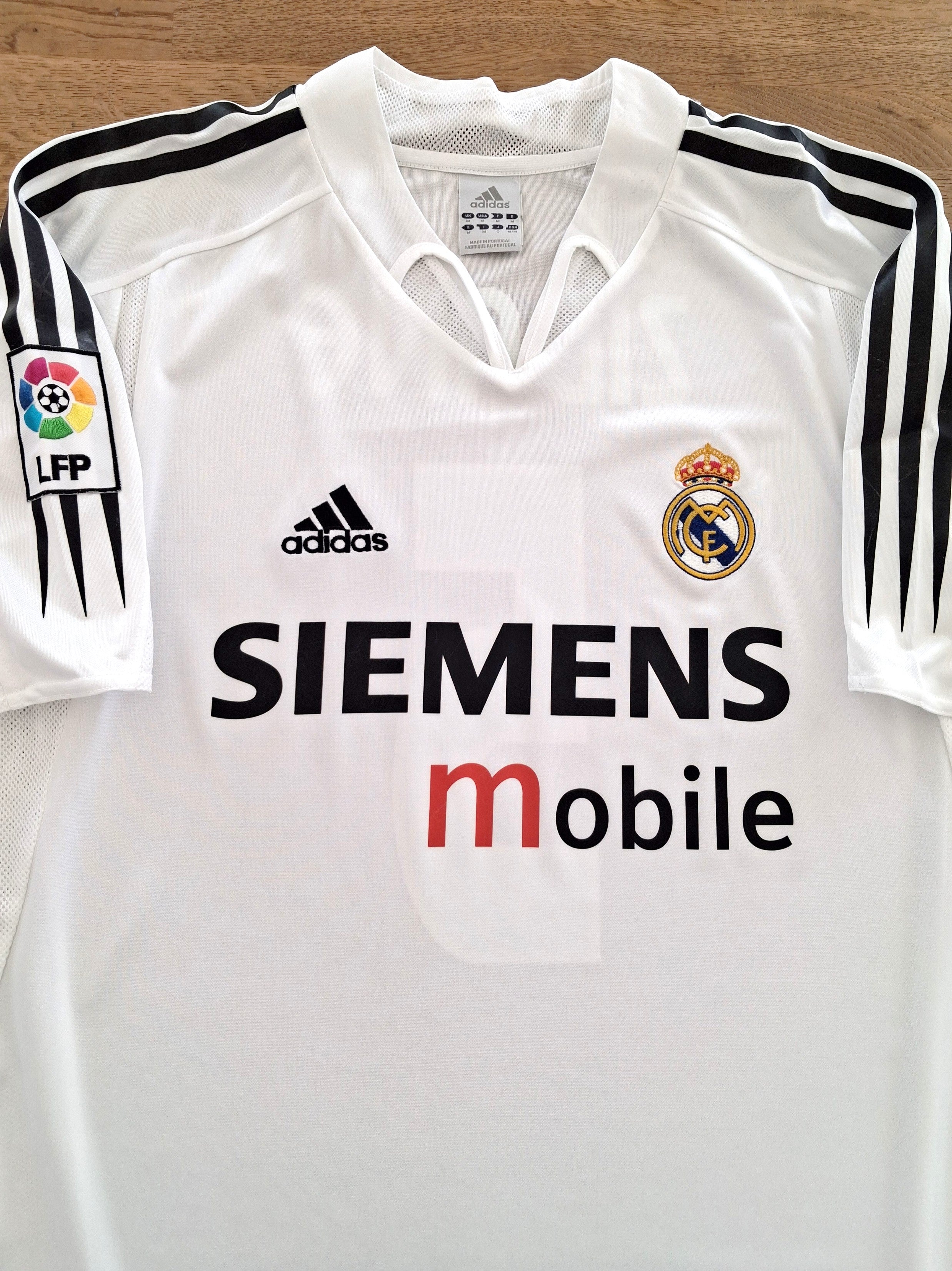 2004/05 Real Madrid Home La Liga Football Shirt Zidane #5