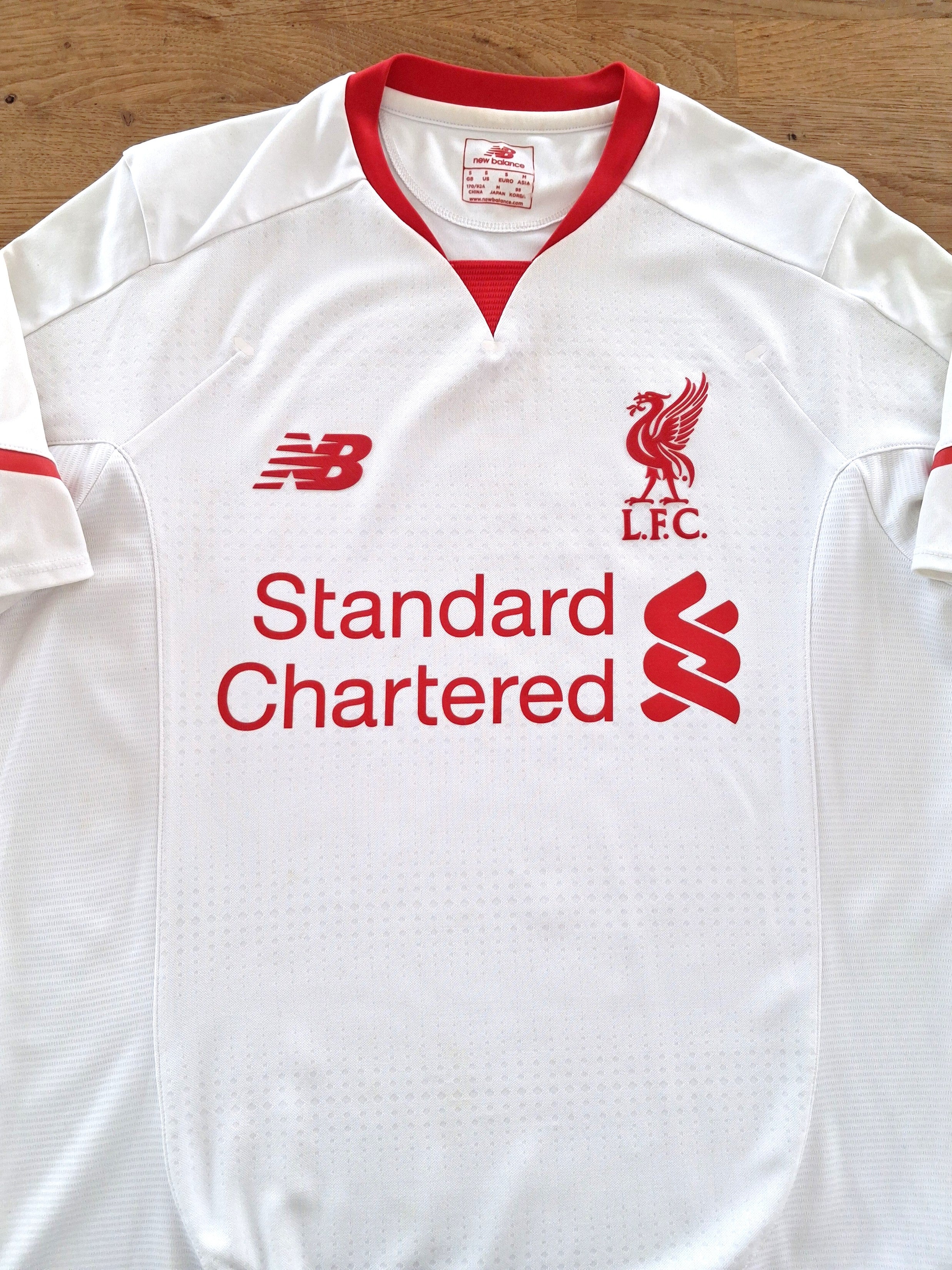 2015/16 Liverpool Away Football Shirt