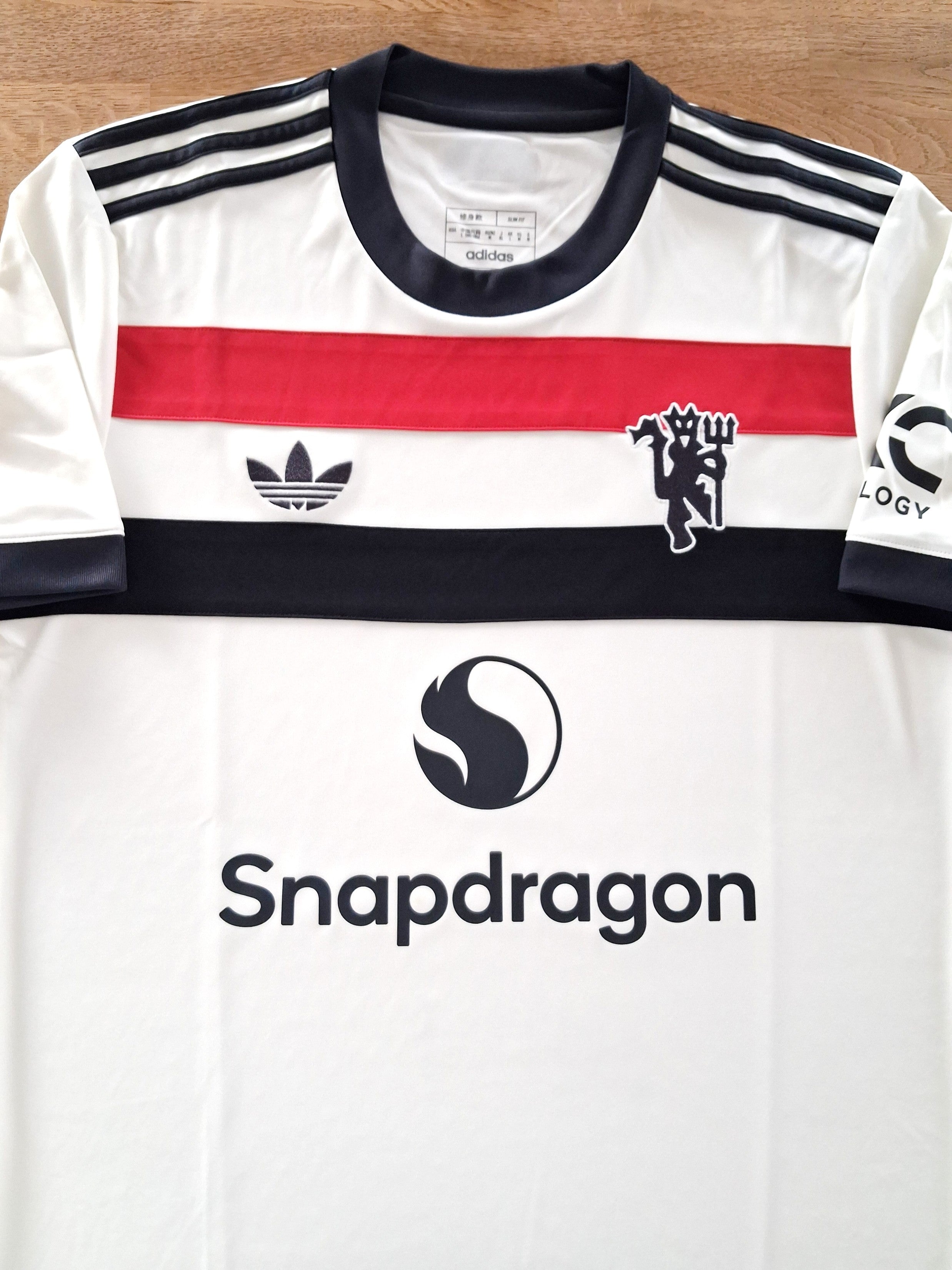 2024/25 Man Utd 3rd Football Shirt