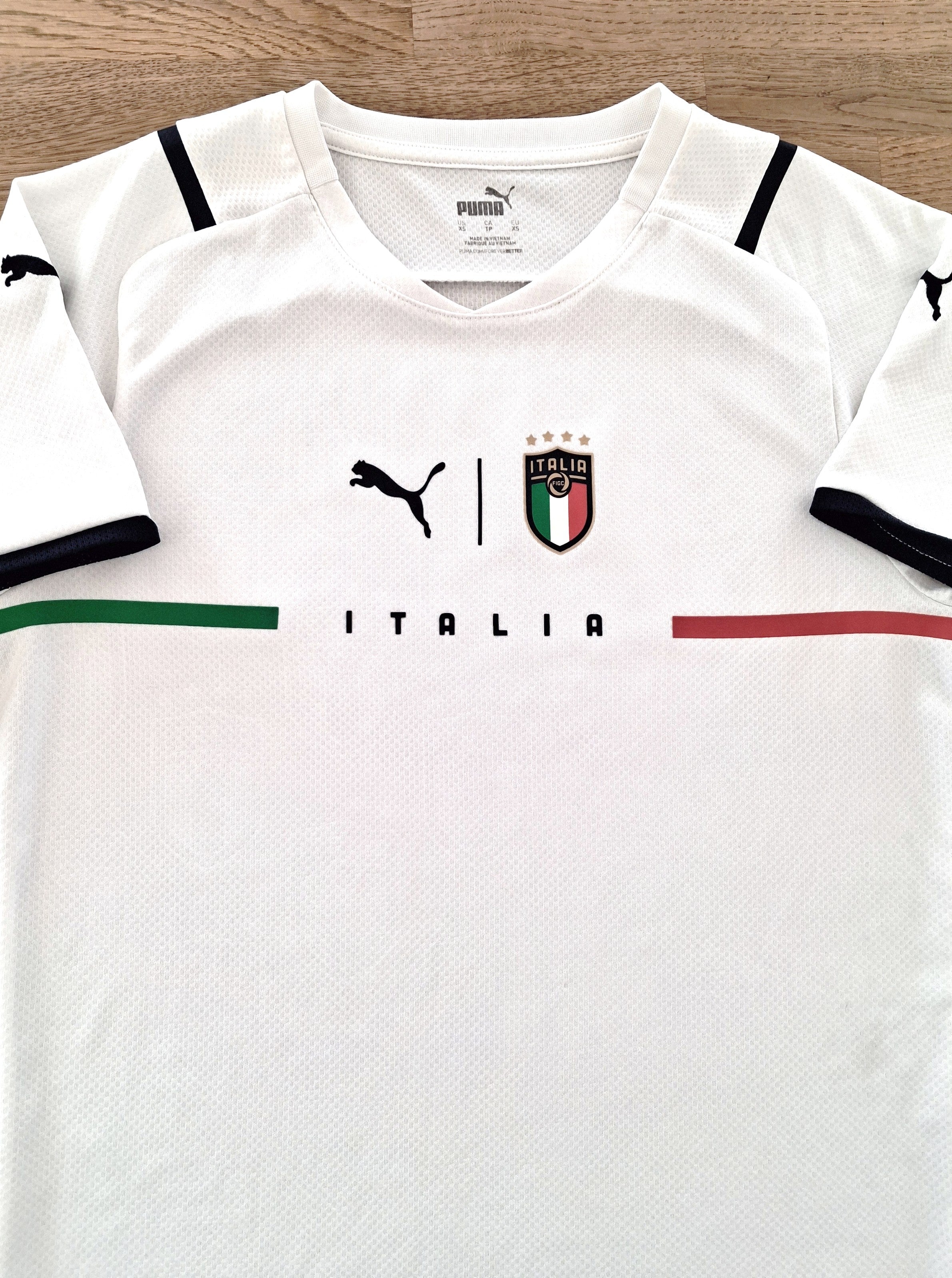 2021/22 Italy Away Football Shirt