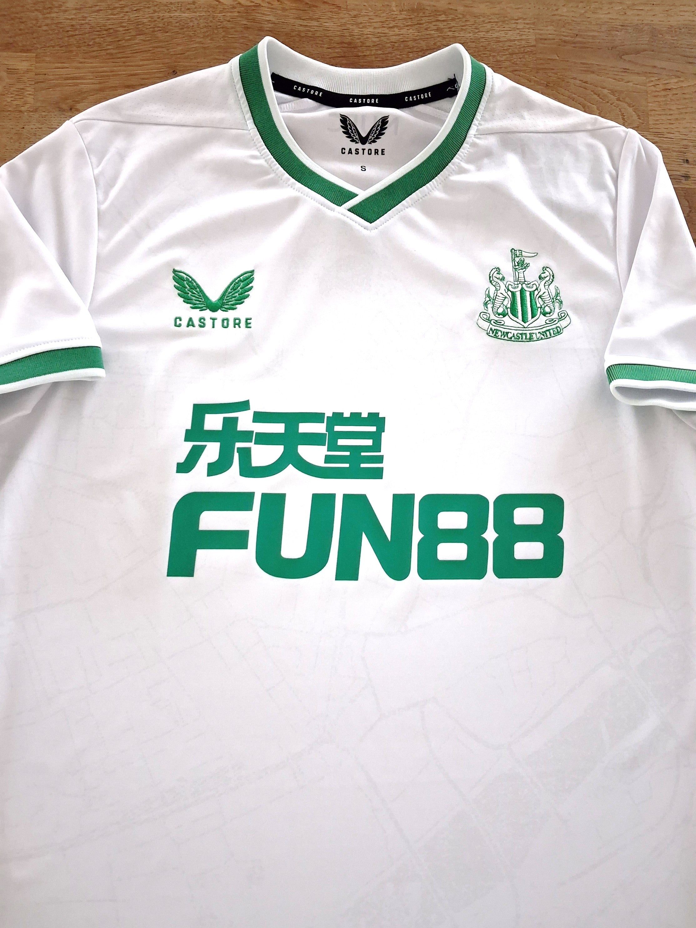 2022/23 Newcastle Utd 3rd Football Shirt