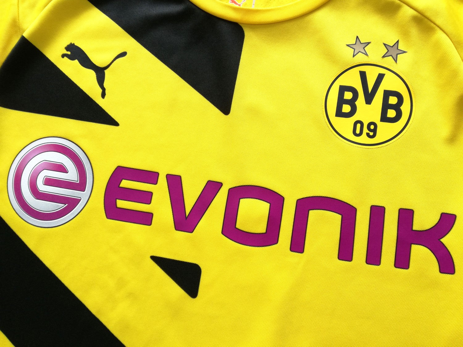 2014/15 Borussia Dortmund Home Football Shirt (S)