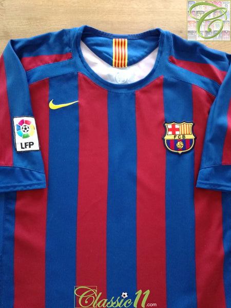 2005/06 Barcelona Home La Liga Football Shirt Ronaldinho #10