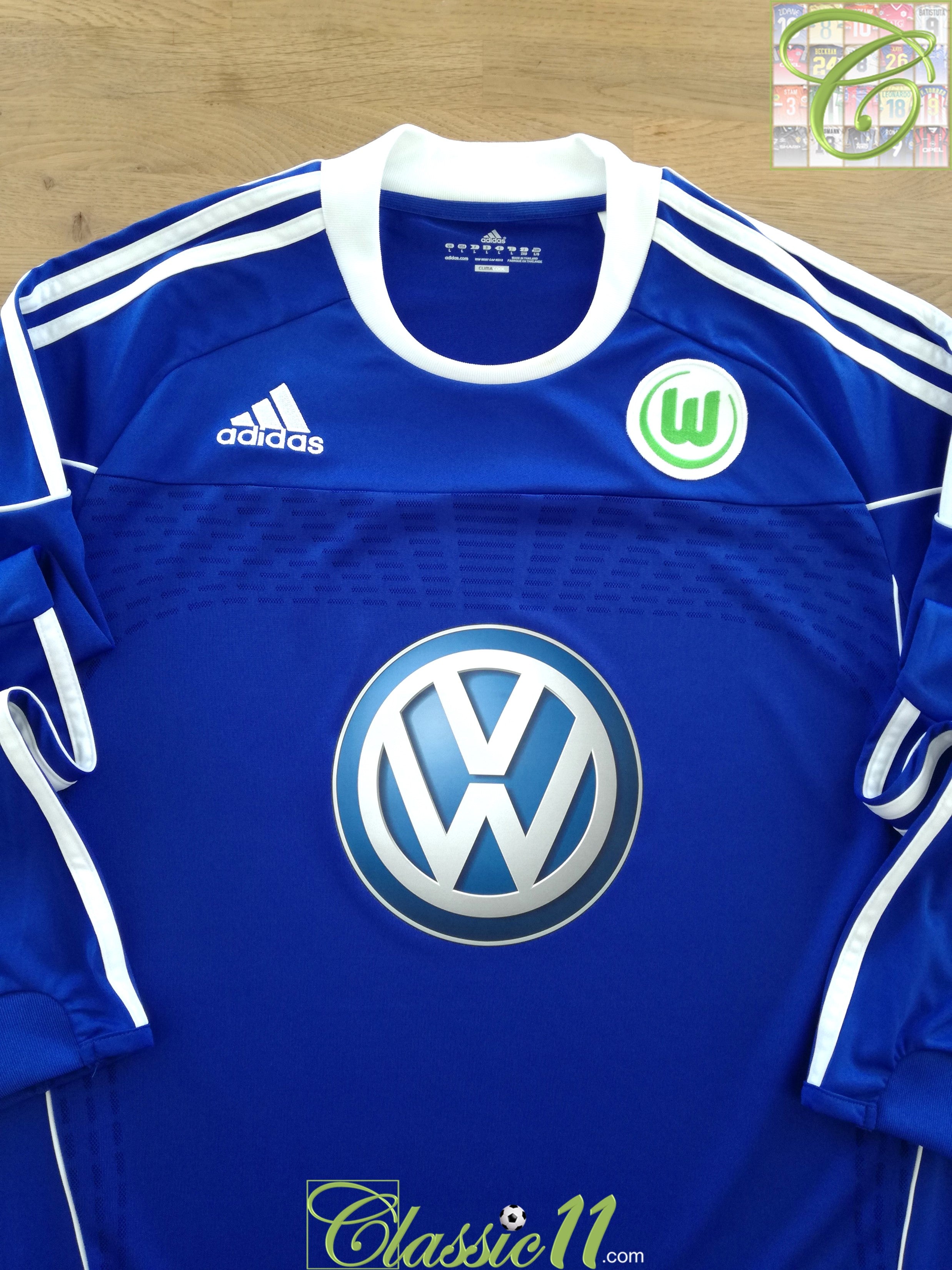 2010/11 Wolfsburg 3rd Kit Formotion Football Shirt Old Soccer