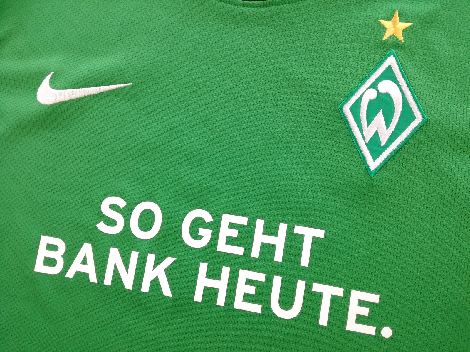 2009/10 Werder Bremen Home Football Shirt Marin #10 (B)