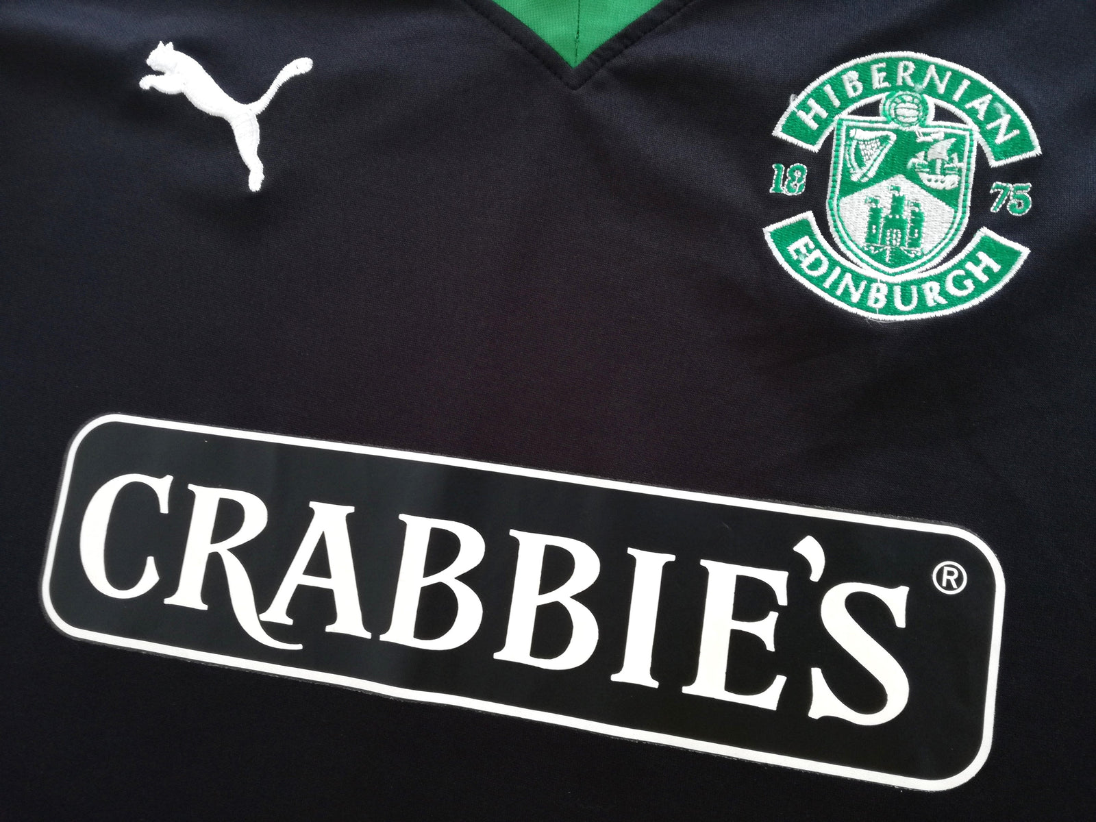 2011/12 Hibernian Away Football Shirt (M)