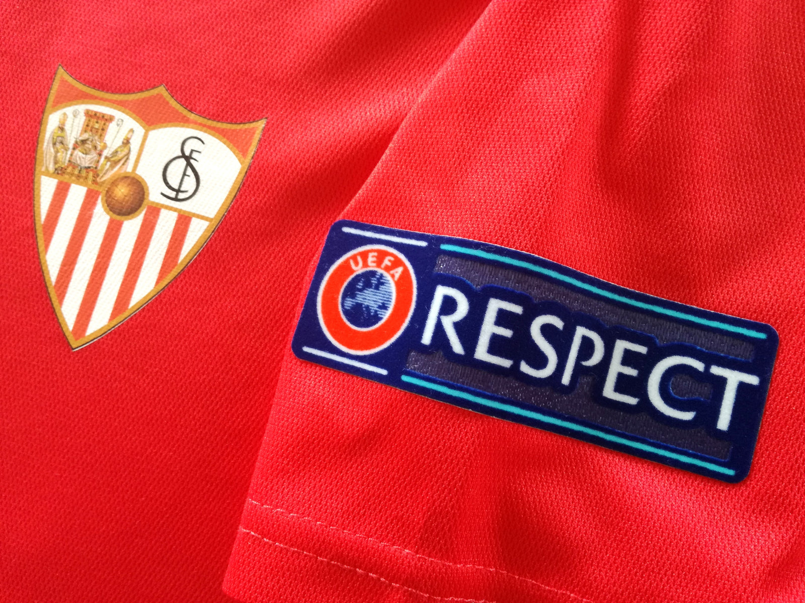 2015 Sevilla Europa League Final Football Shirt Vitolo #20 (L)