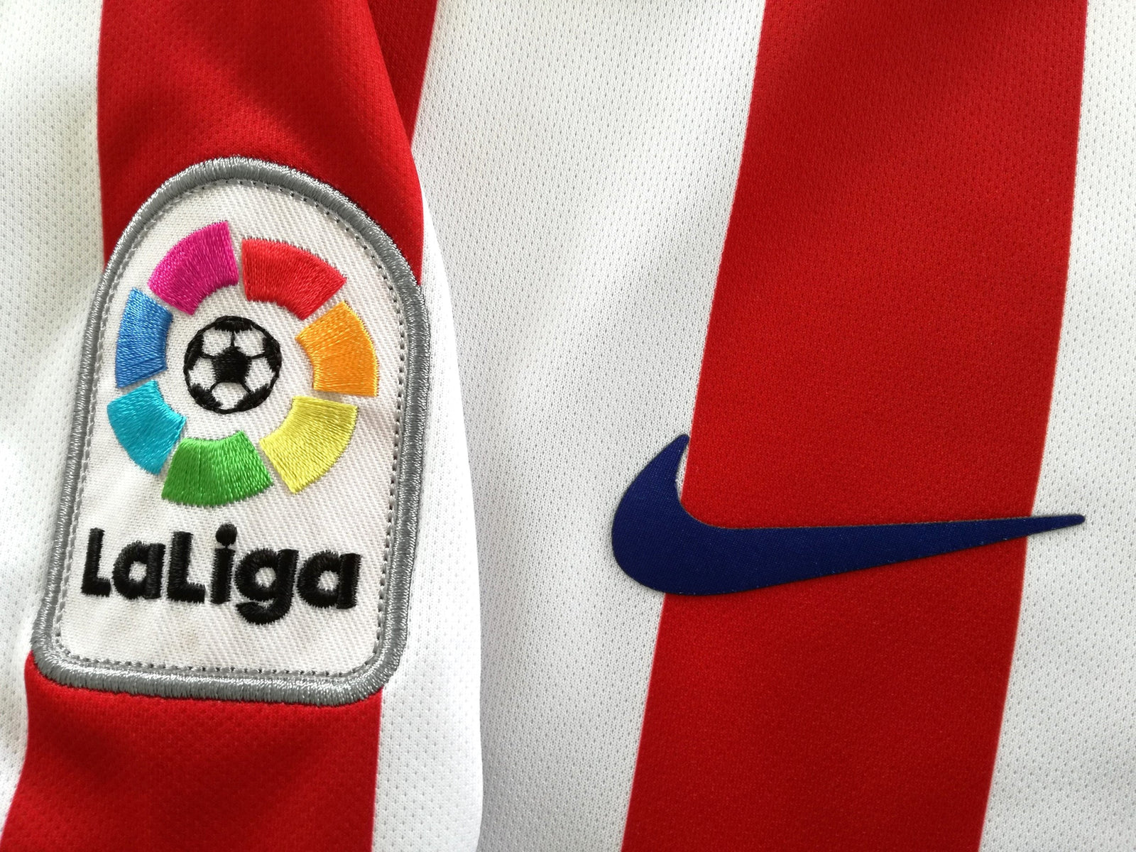 2019/20 Atlético Madrid Home La Liga Football Shirt (L)